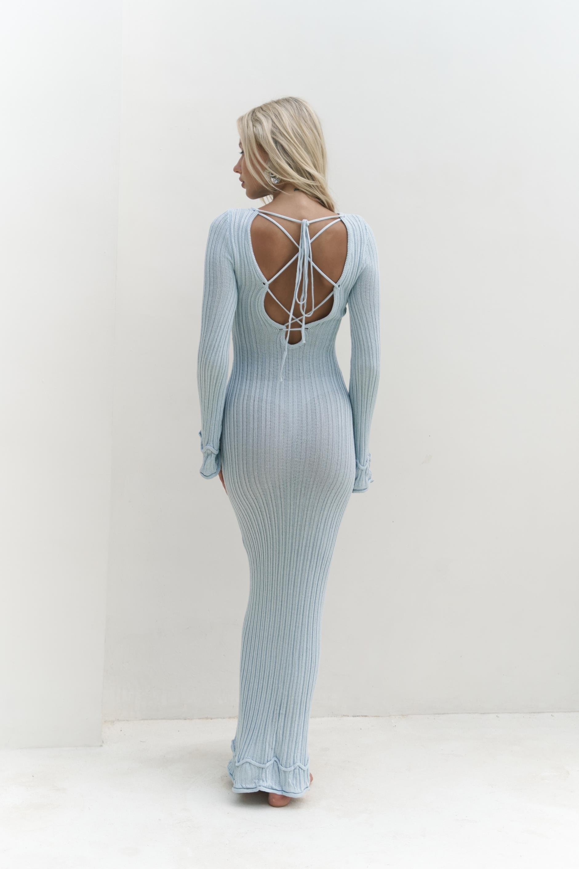 Matias Sırt Dekolteli Mavi Triko Uzun Elbise