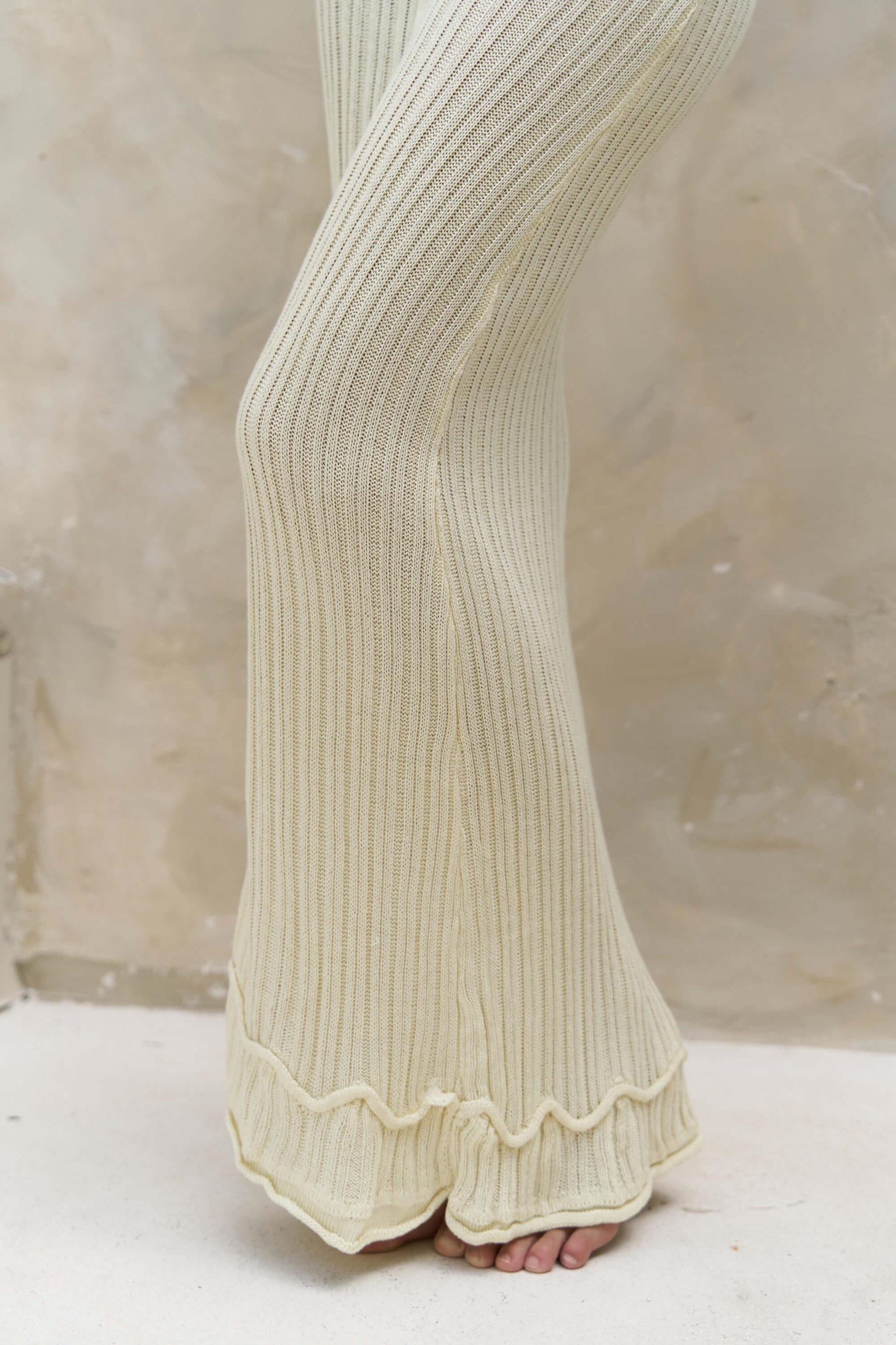 Matias Sırt Dekolteli Sarı Triko Uzun Elbise