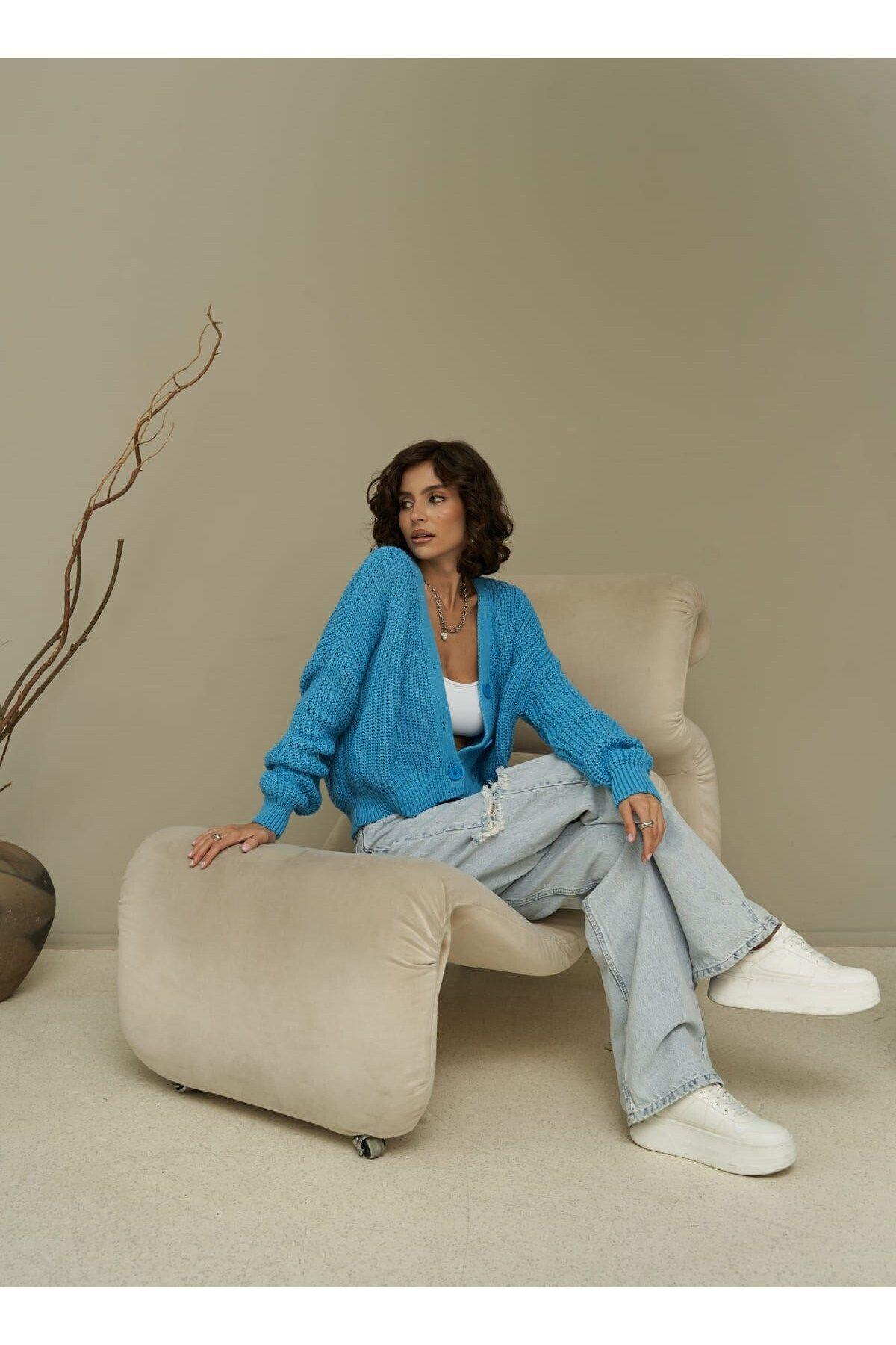 Mai Collection Blue Knit Cardigan