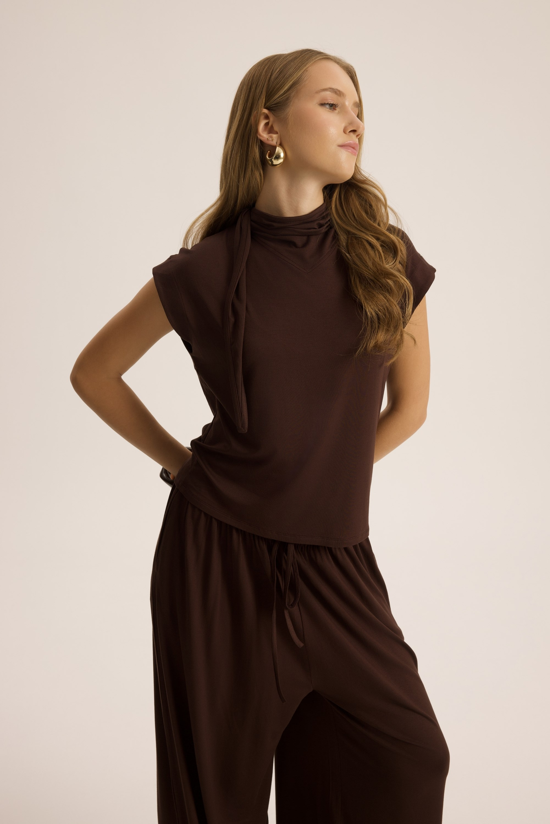 Merlin Bağlamalı Kahve Crop Pantolon Takım