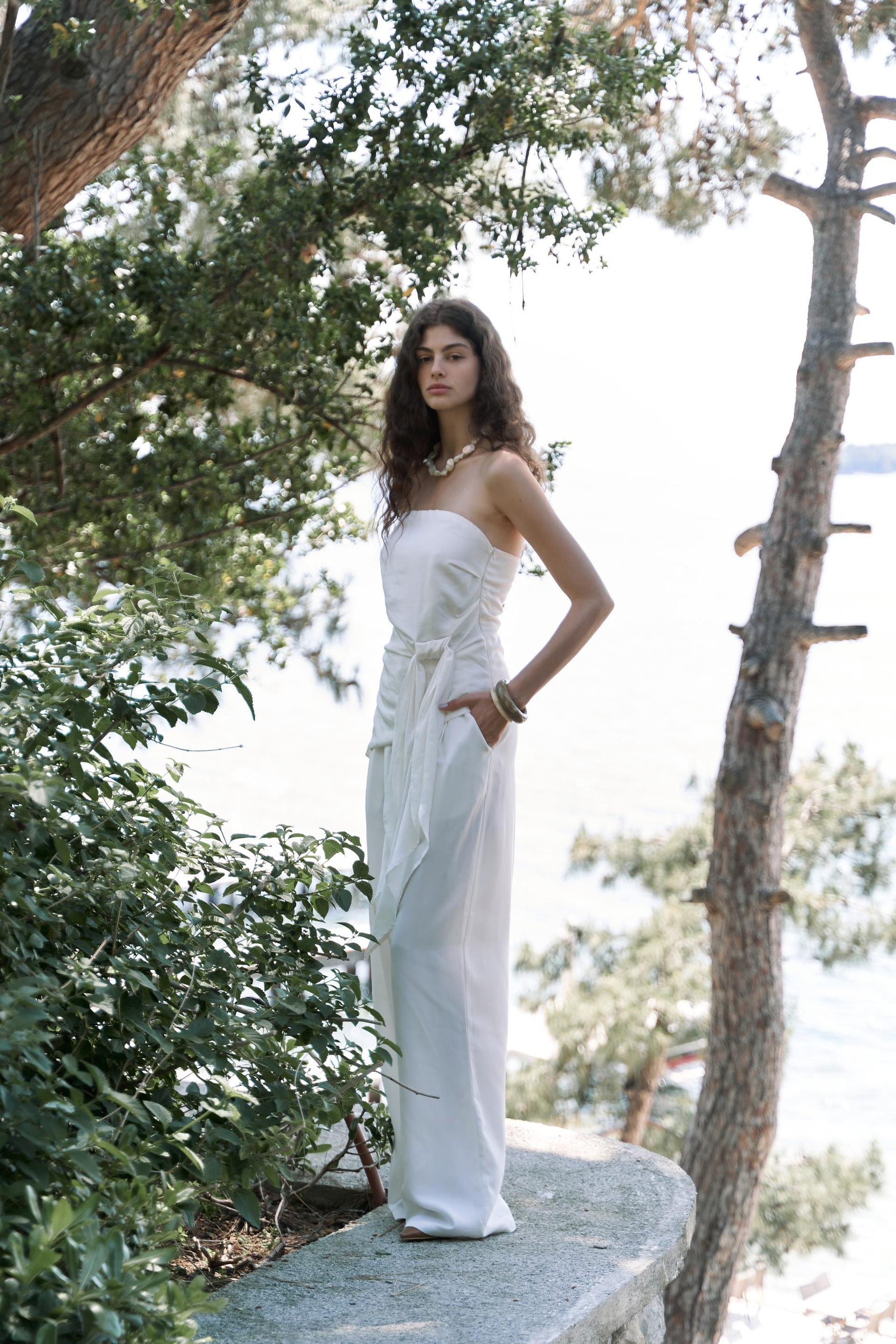 Mila Beyaz Bluz Pantolon Takım