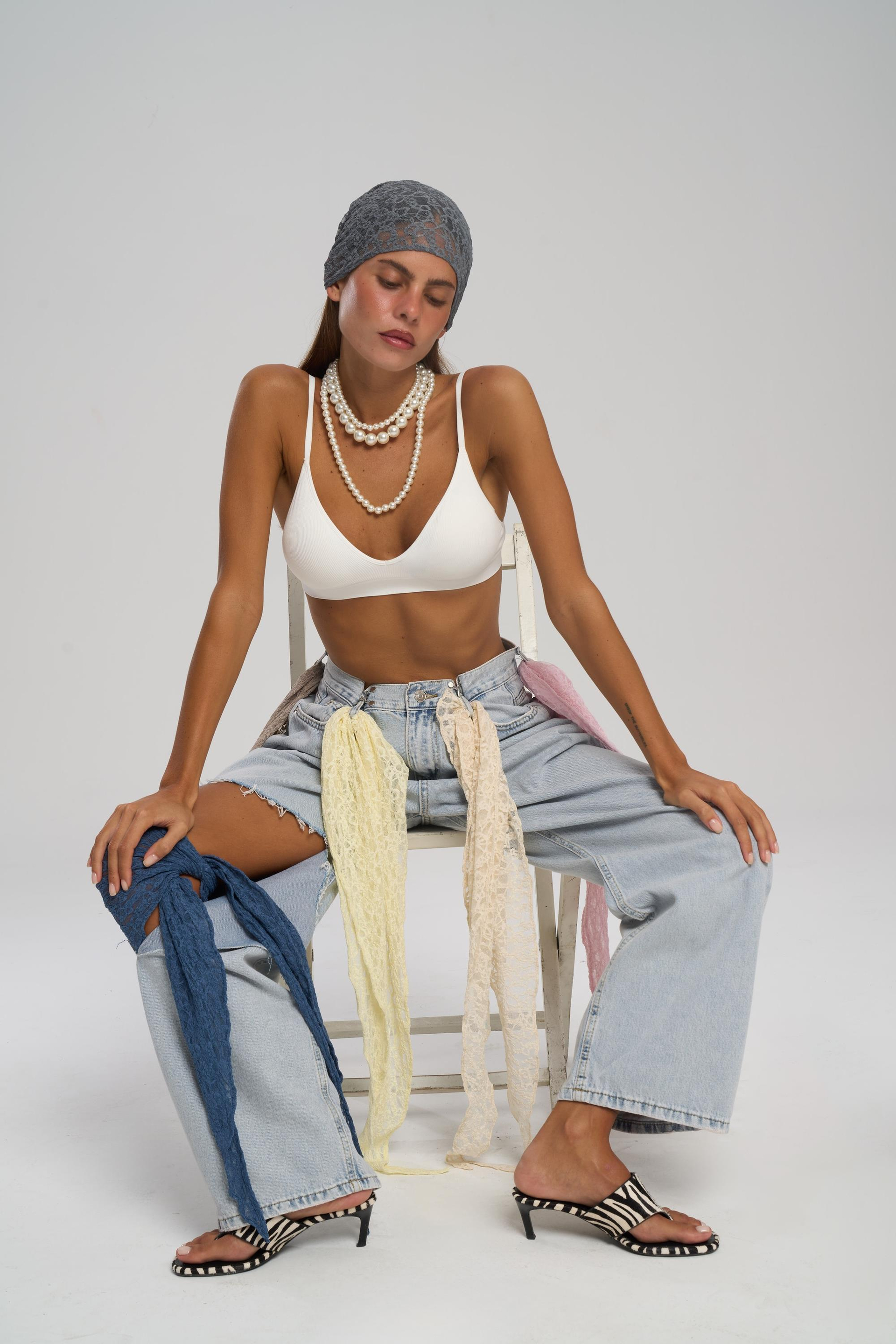 Miray Üçgen Kesim Antrasit Dantel Bandana