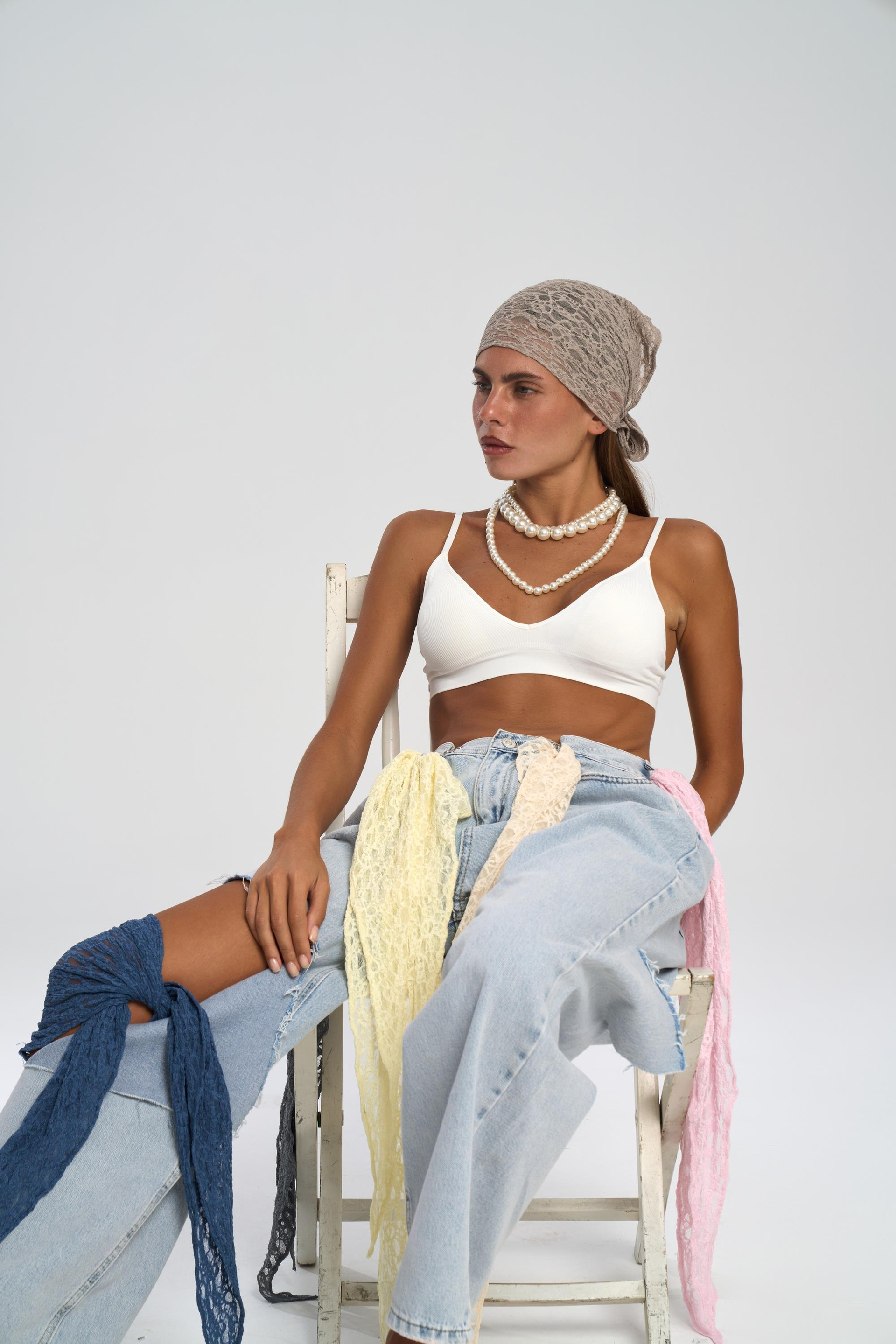 Miray Üçgen Kesim Vizon Dantel Bandana