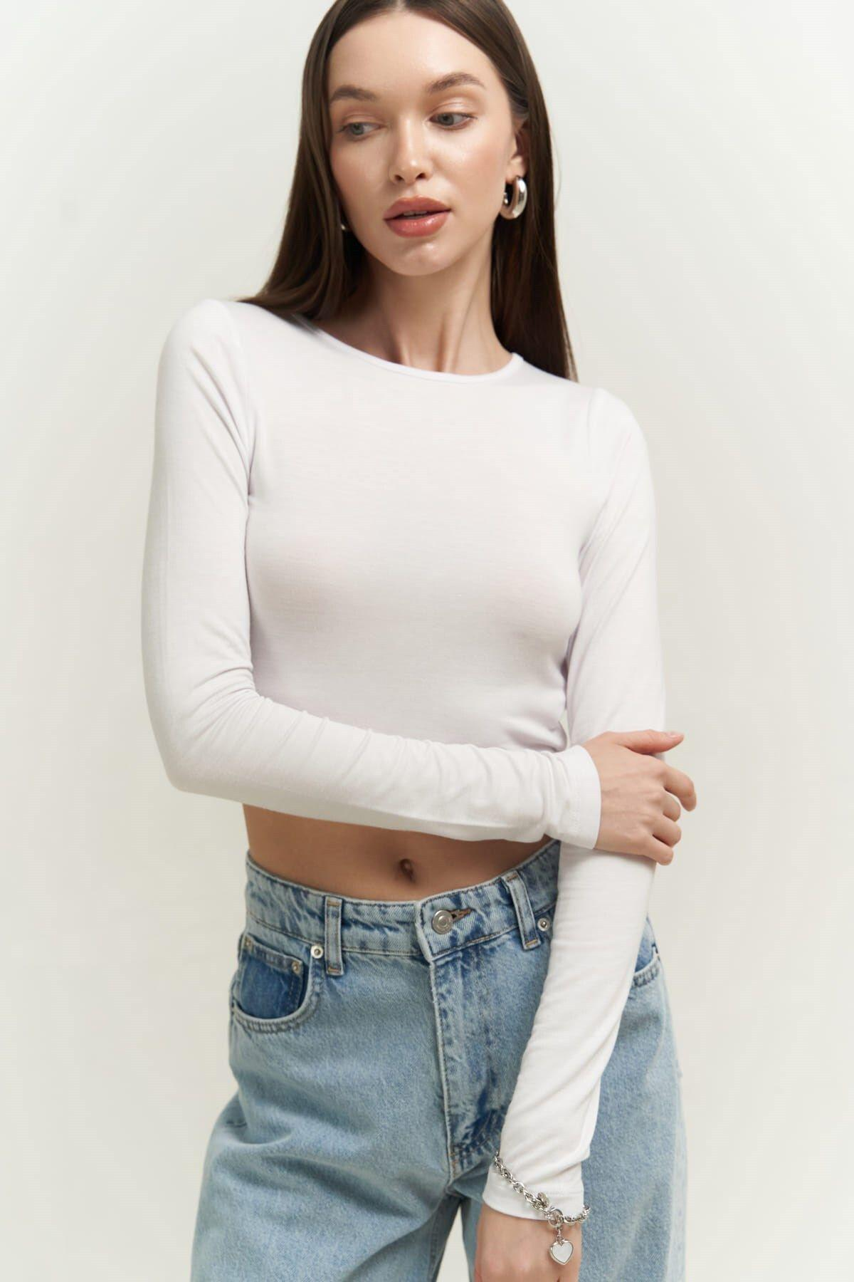 Mita Sırt Dekolteli Beyaz Bluz