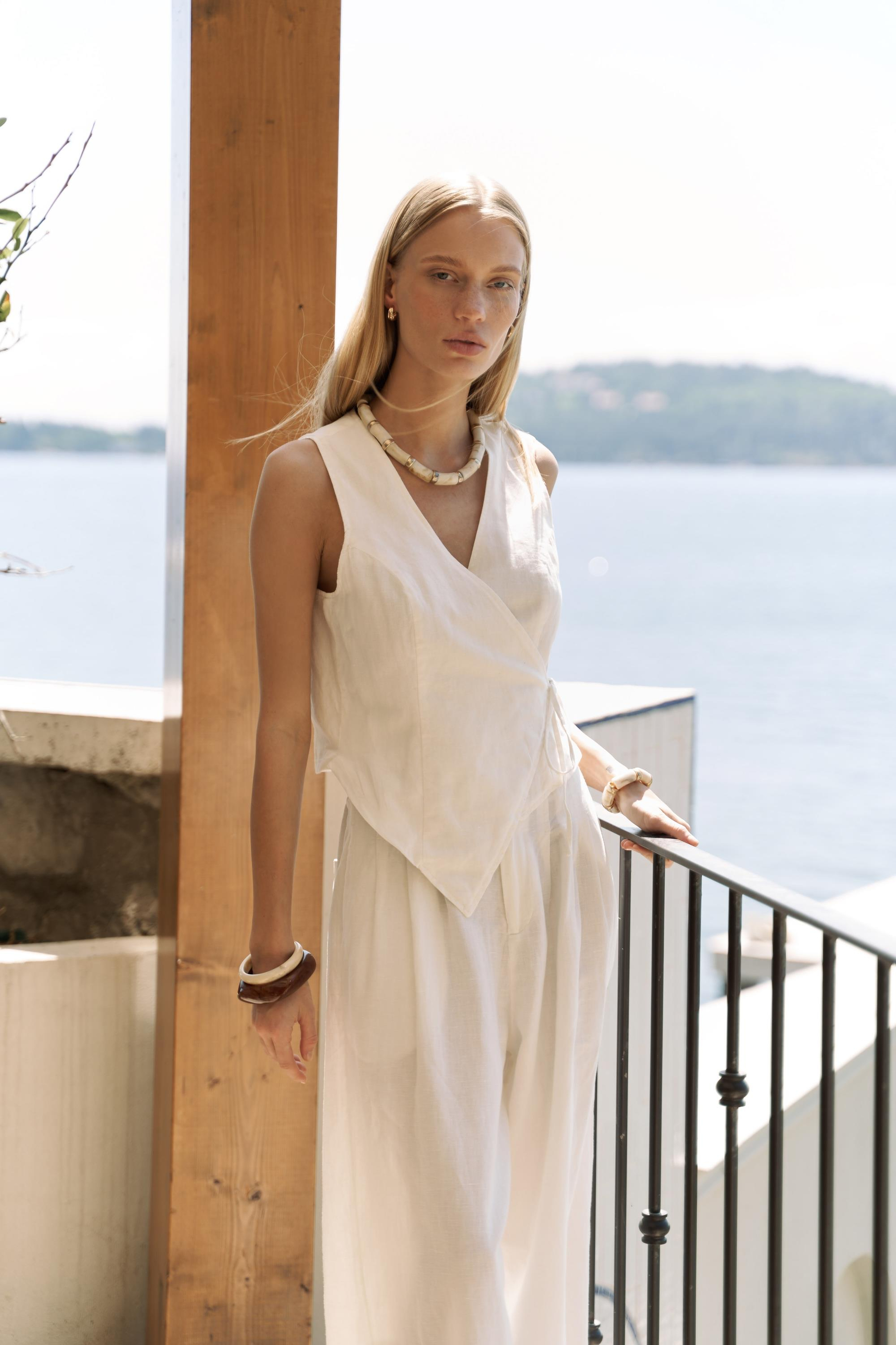 Moibel Bağcık Detay Ekru Crop Pantolon Takım