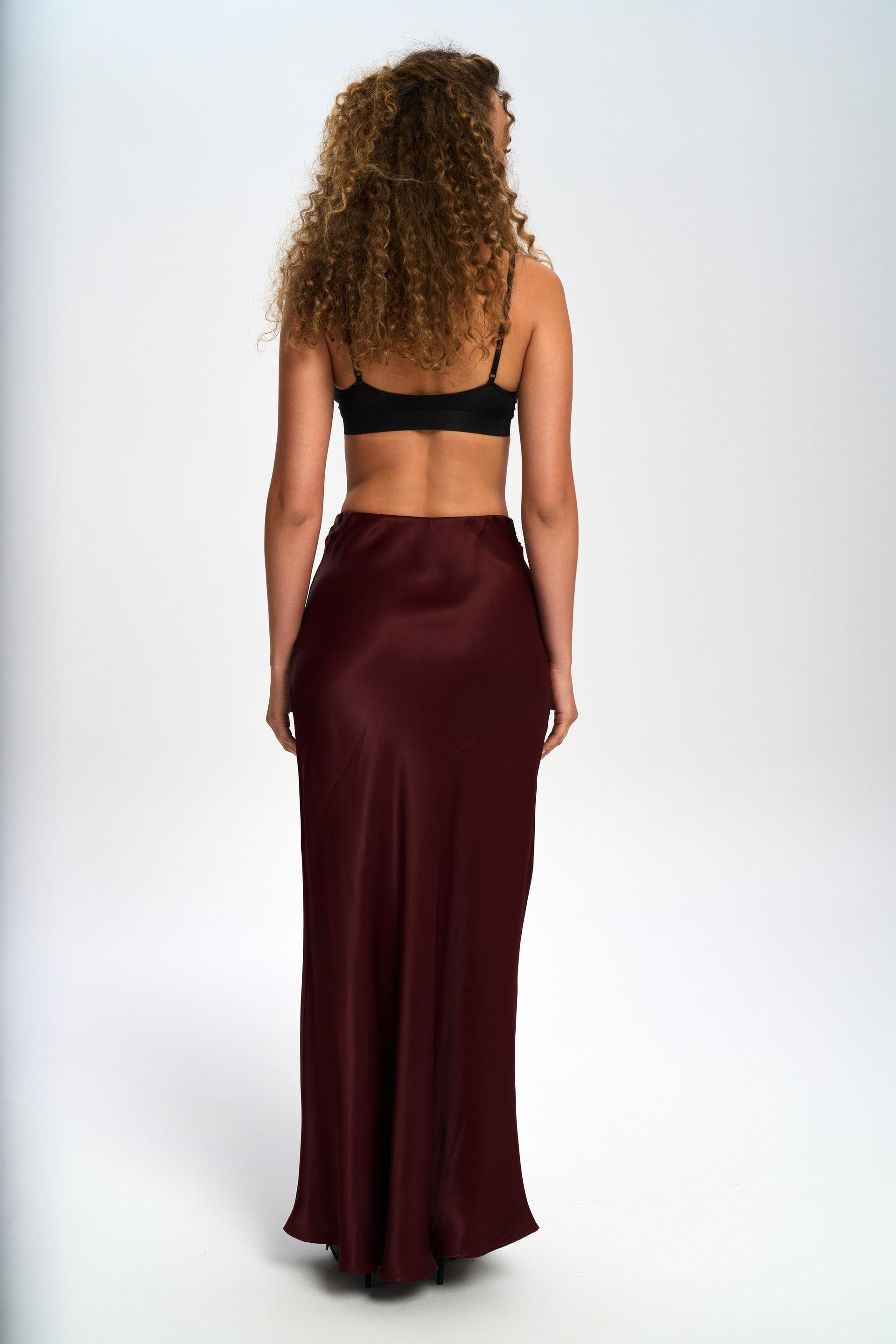 Muirnas Askı Detay Bordo Uzun Saten Etek