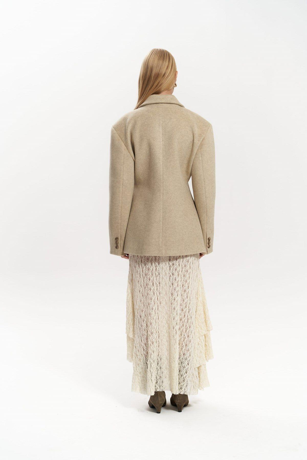 Naica Bej Belden Oturmalı Blazer