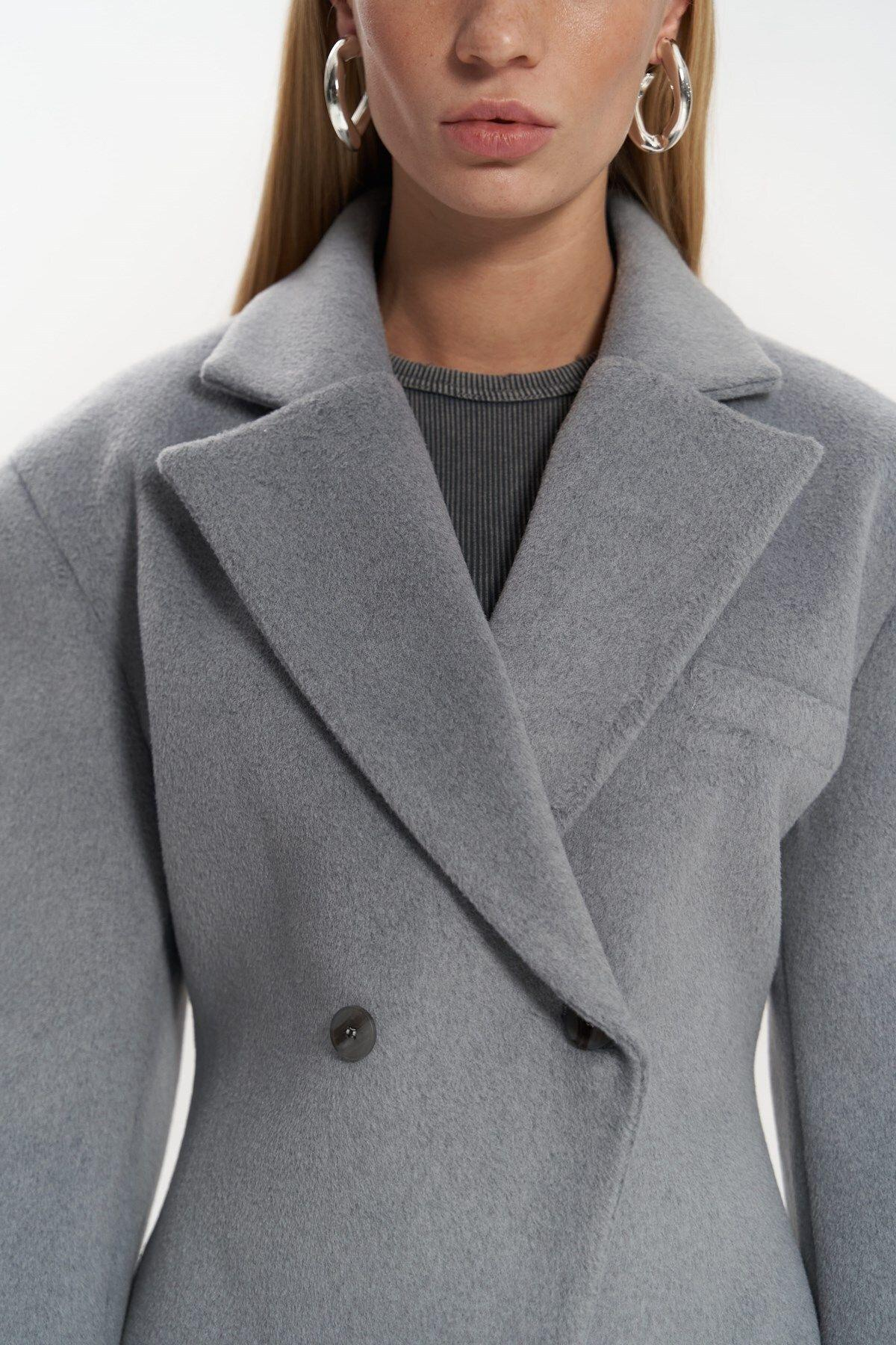 Naica Gri Belden Oturmalı Blazer