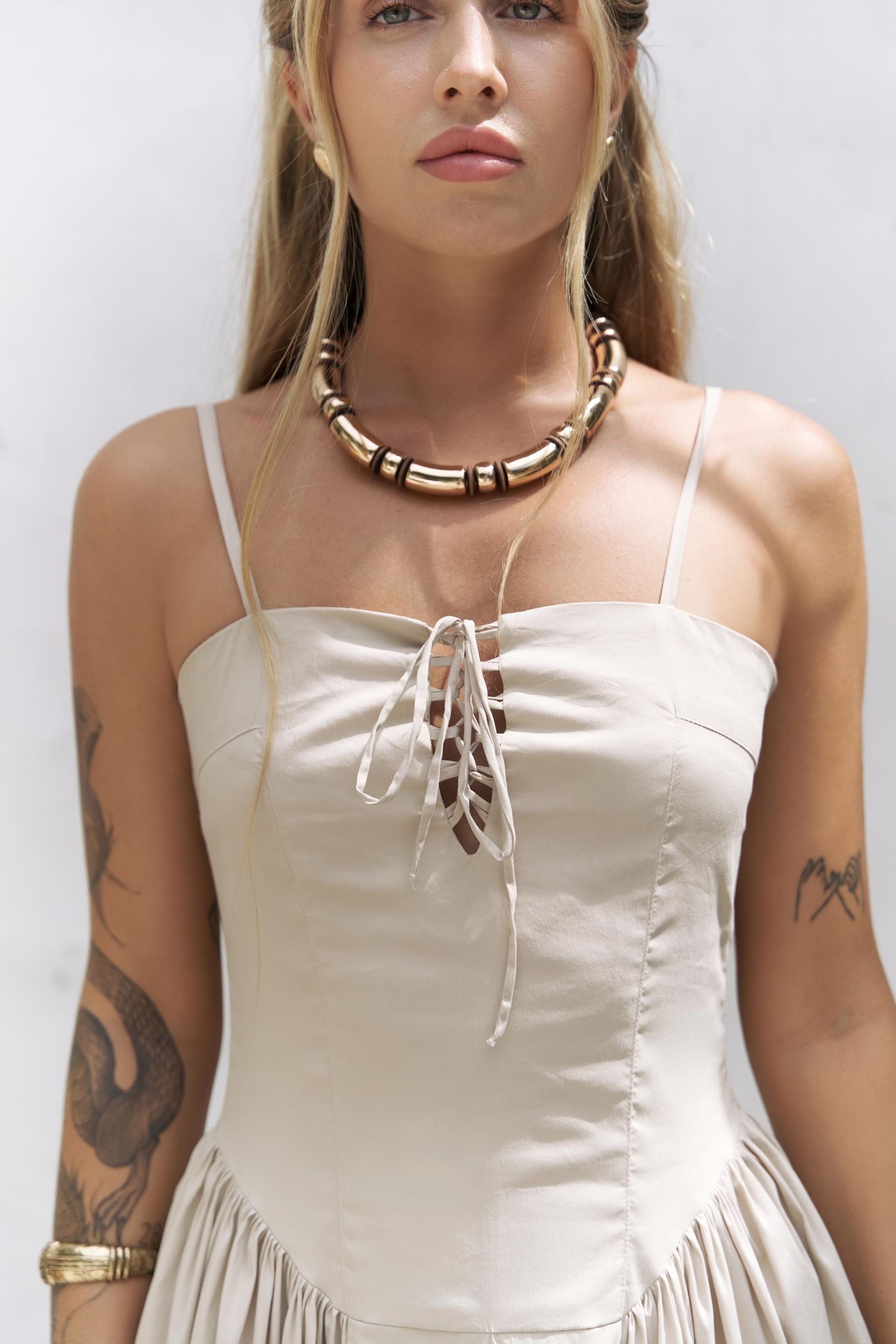 Narissa Askılı Midi Taş Elbise