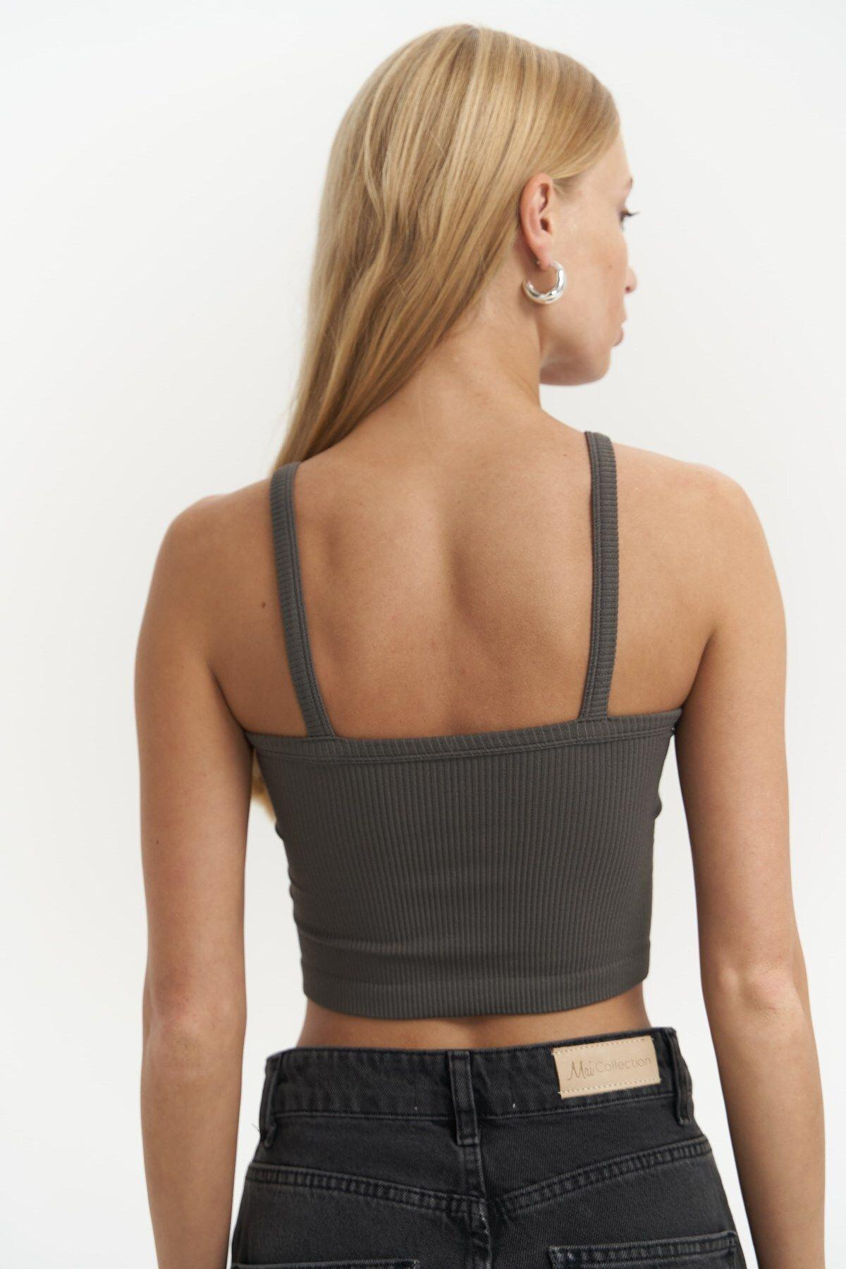 Noam Anthracite Front Detail Ribbed Crop Top