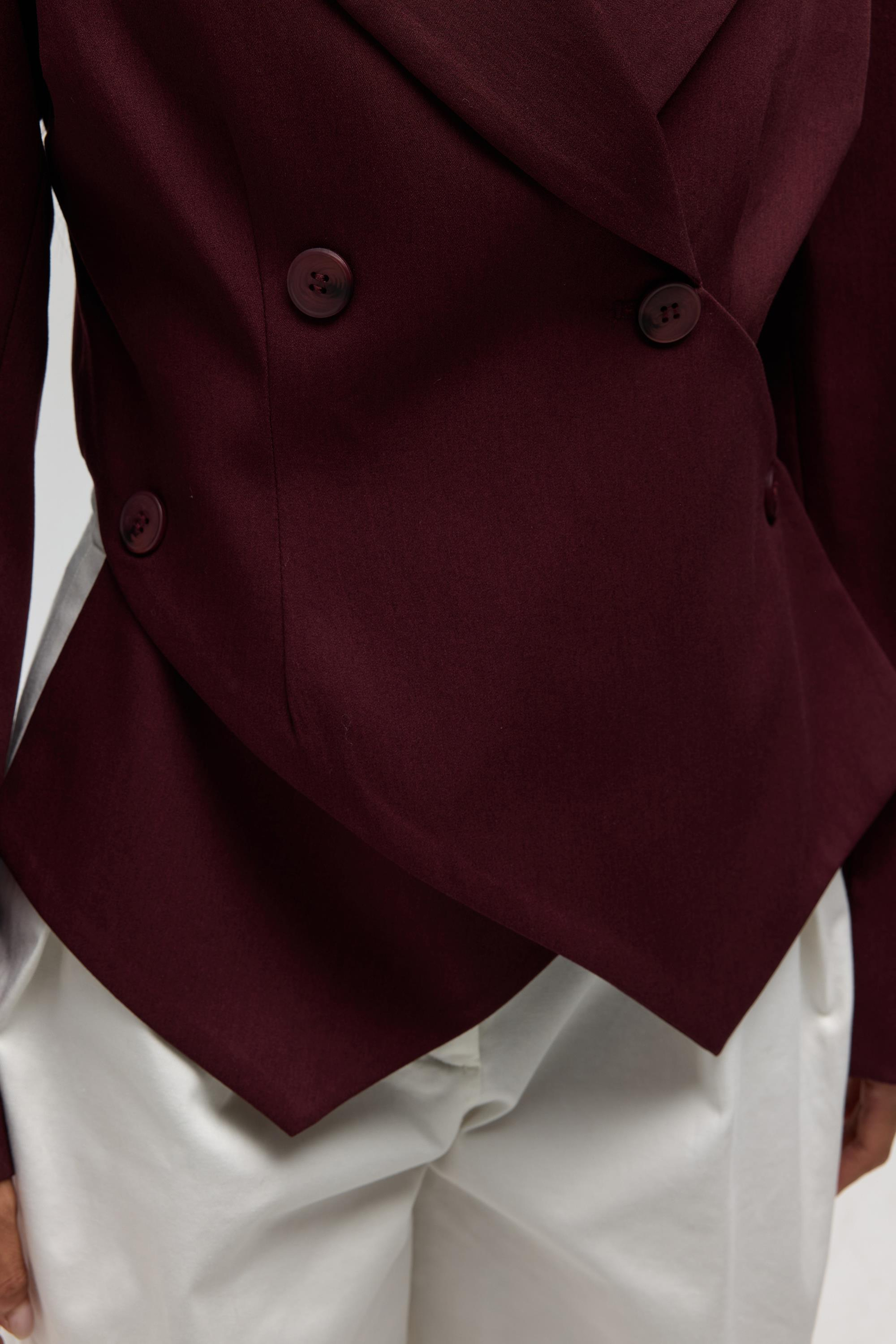 Norbury Triangle Detail Burgundy Blazer