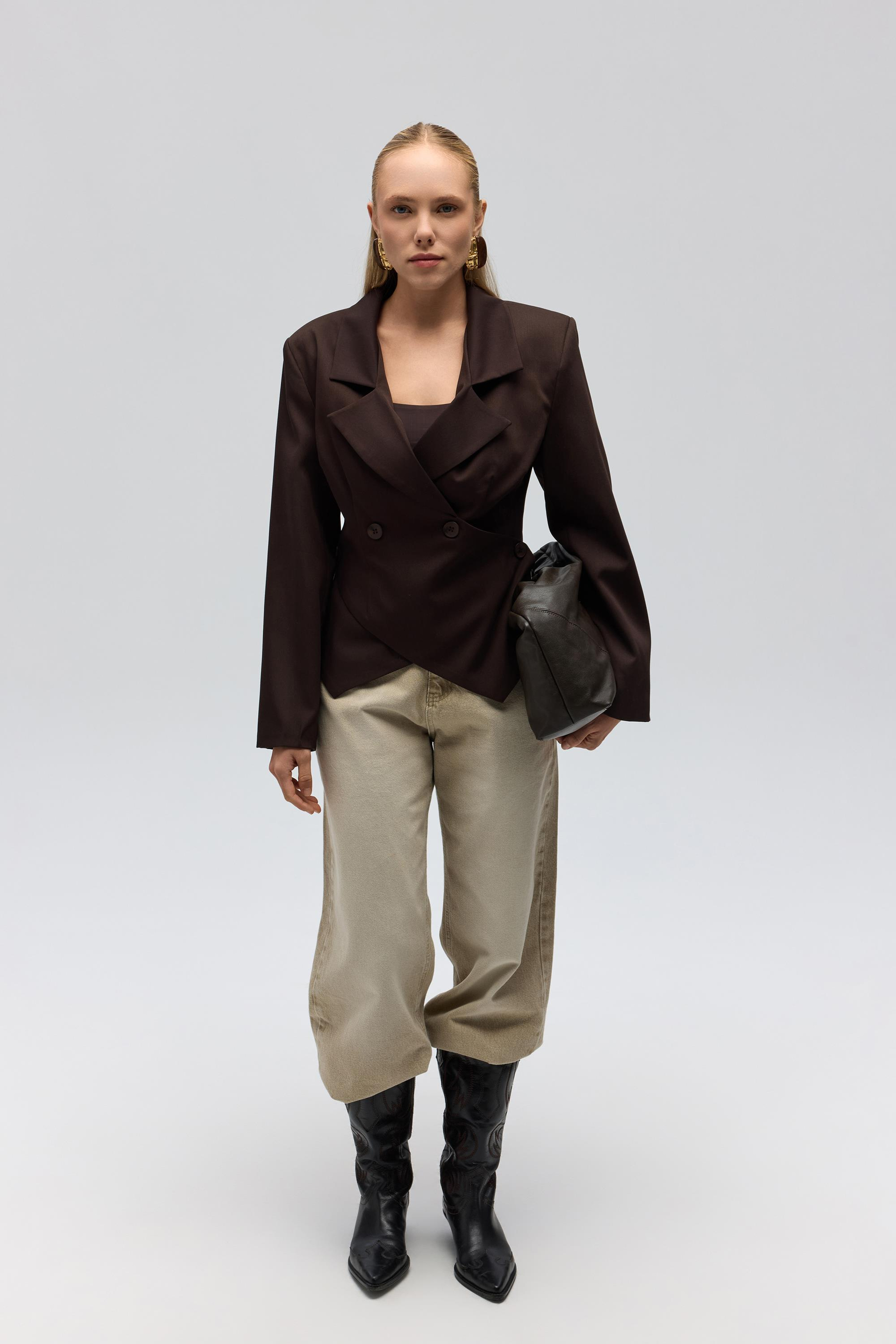 Norbury Triangle Detail Brown Blazer