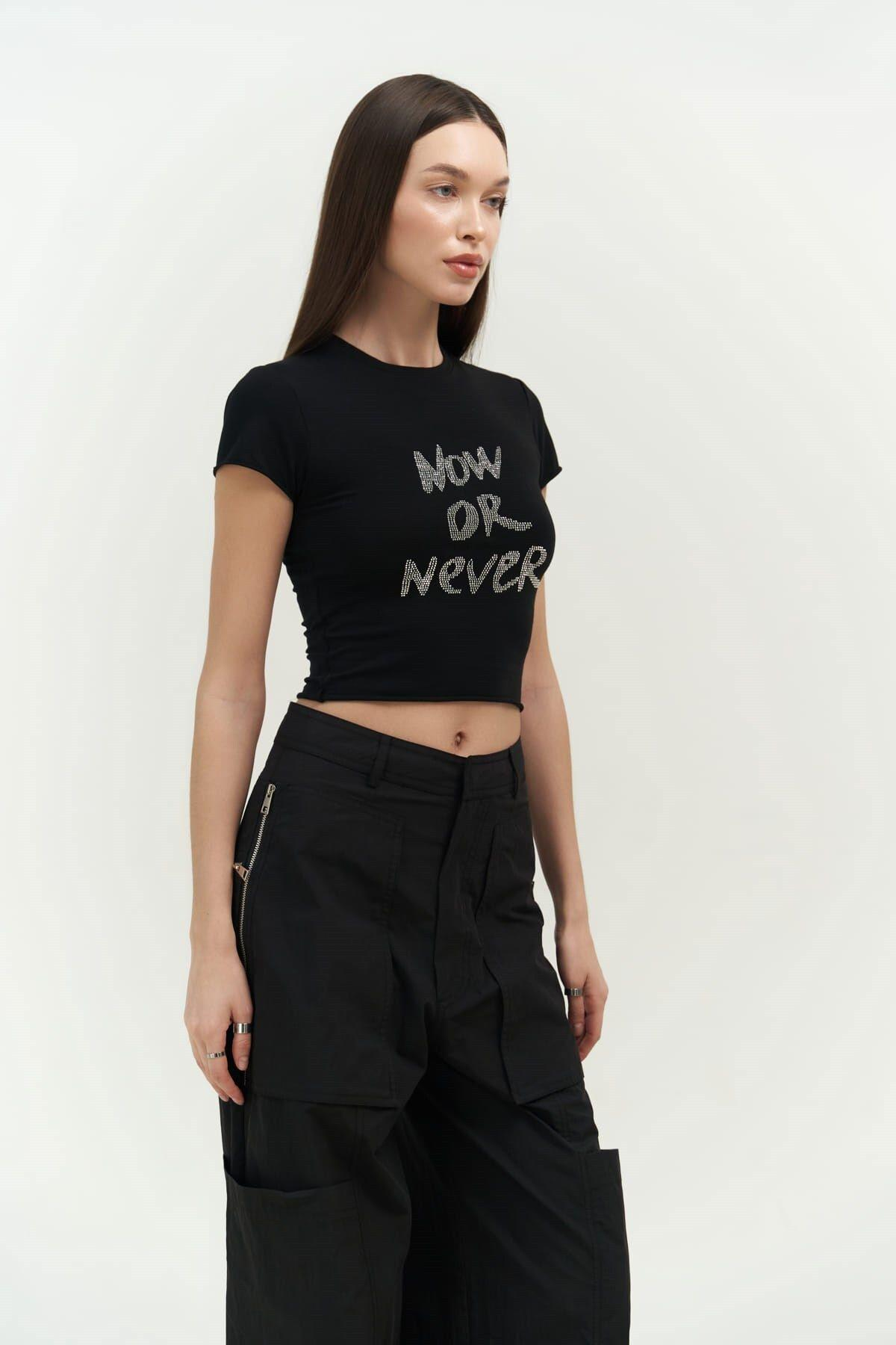 Now Or Never Siyah Penye Crop