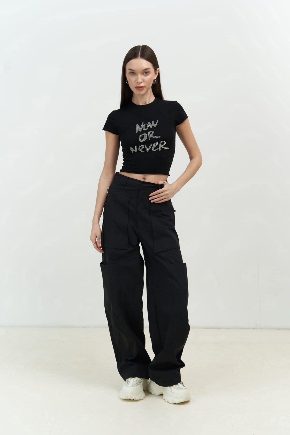 Now Or Never Siyah Penye Crop