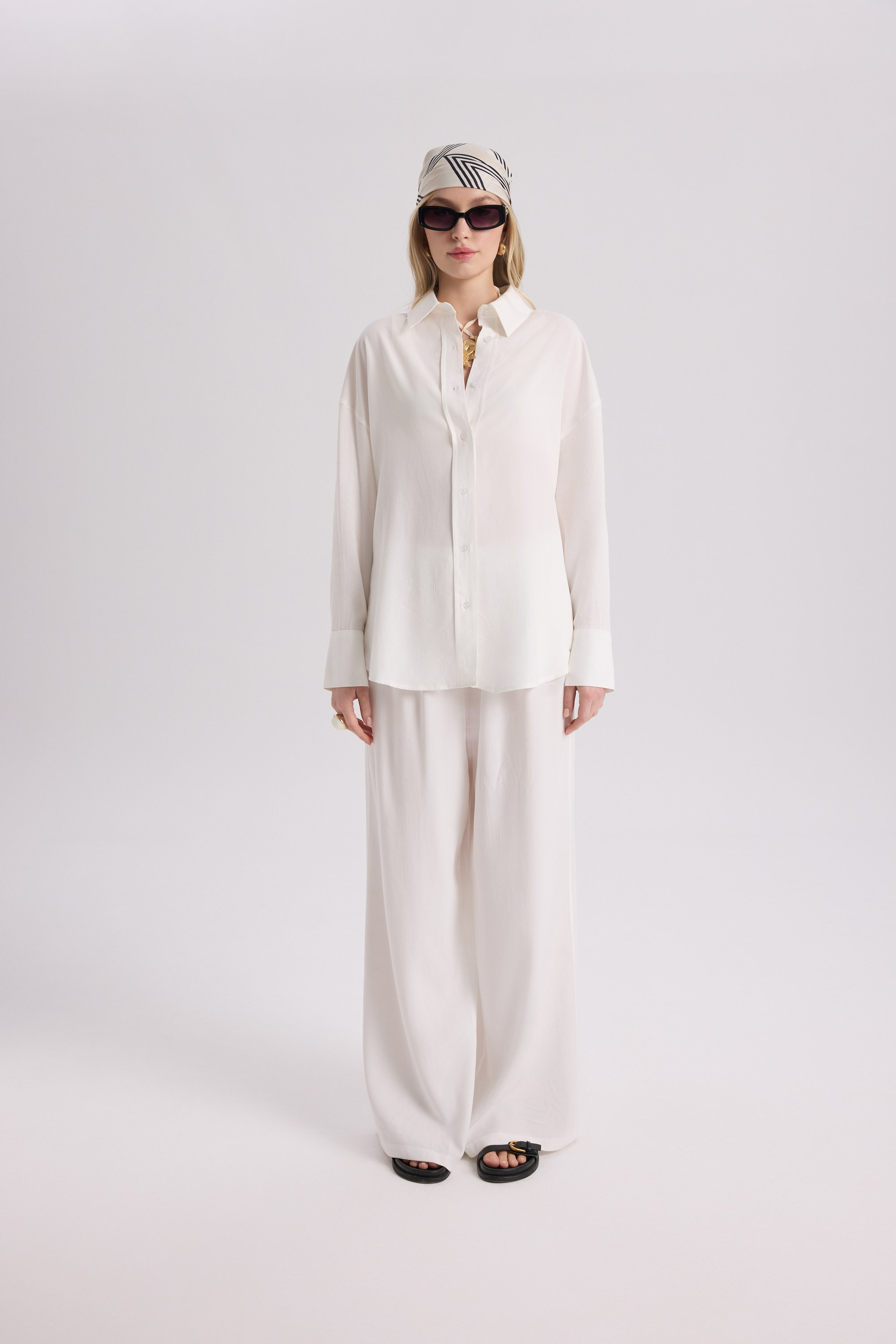 Nunzia Back Detail Ecru Oversized Shirt Pants Set