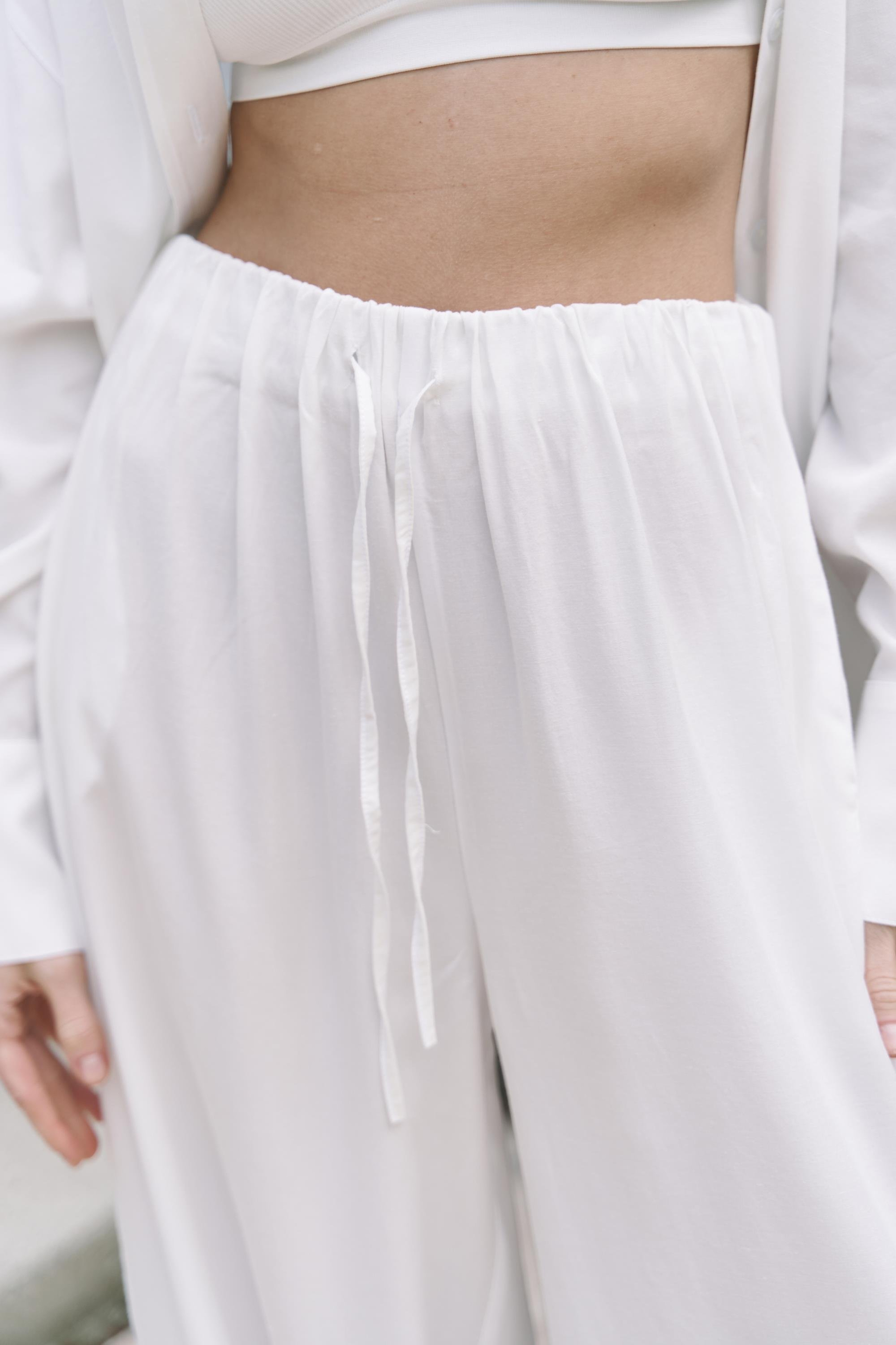 Nunzia Arka Detaylı Ekru Oversize Gömlek Pantolon Takım