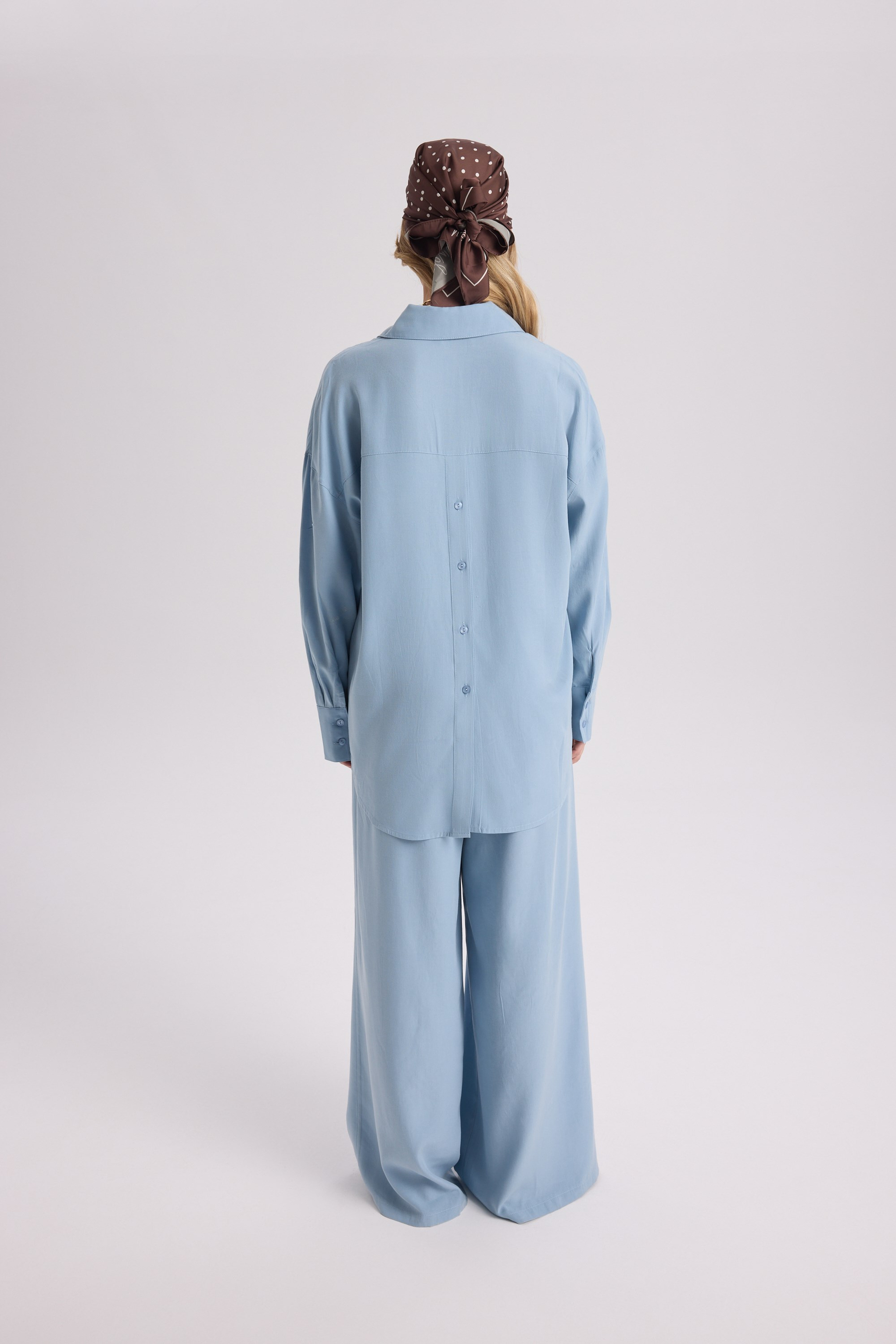 Nunzia Back Detail Blue Oversized Shirt Pants Set