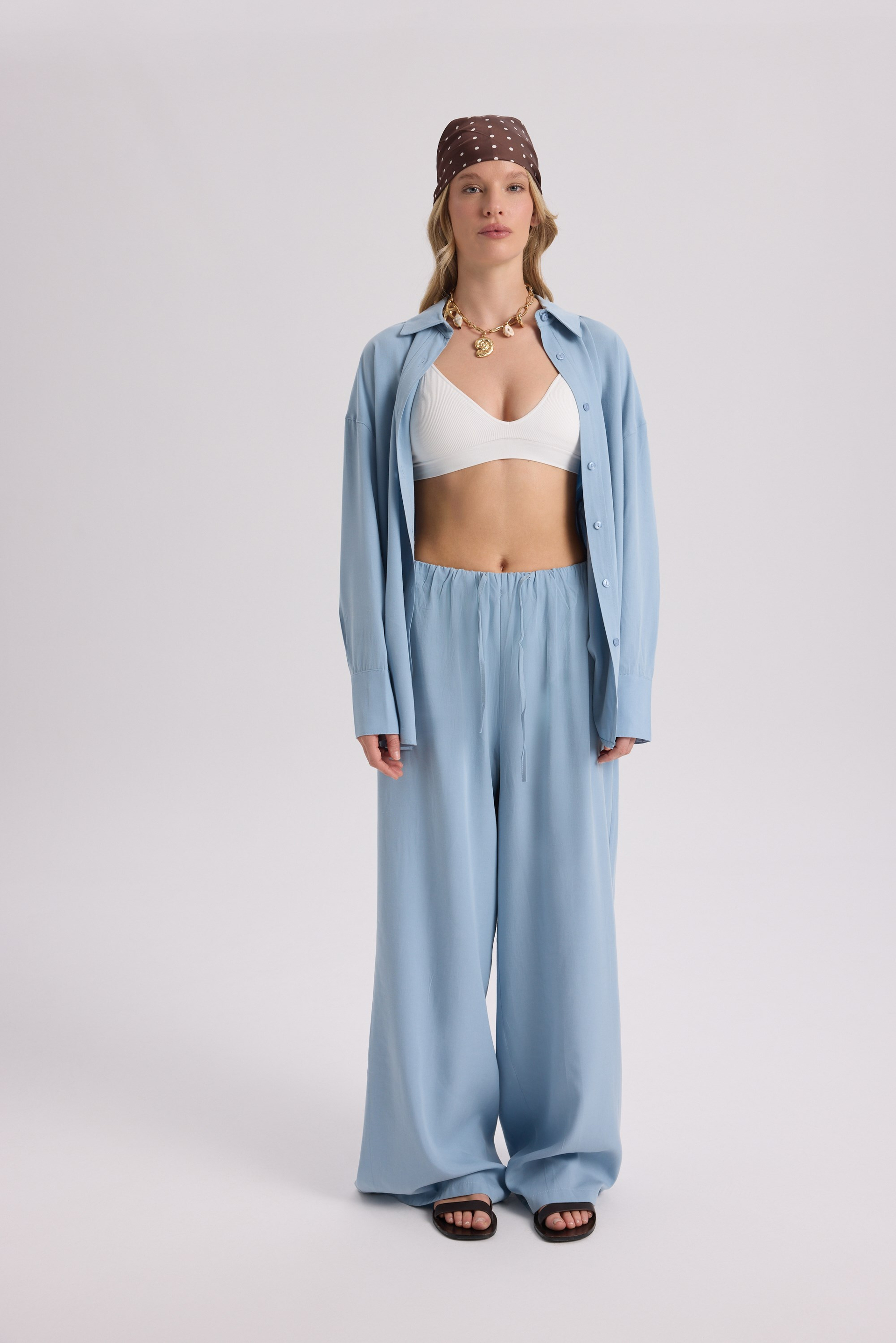 Nunzia Back Detail Blue Oversized Shirt Pants Set