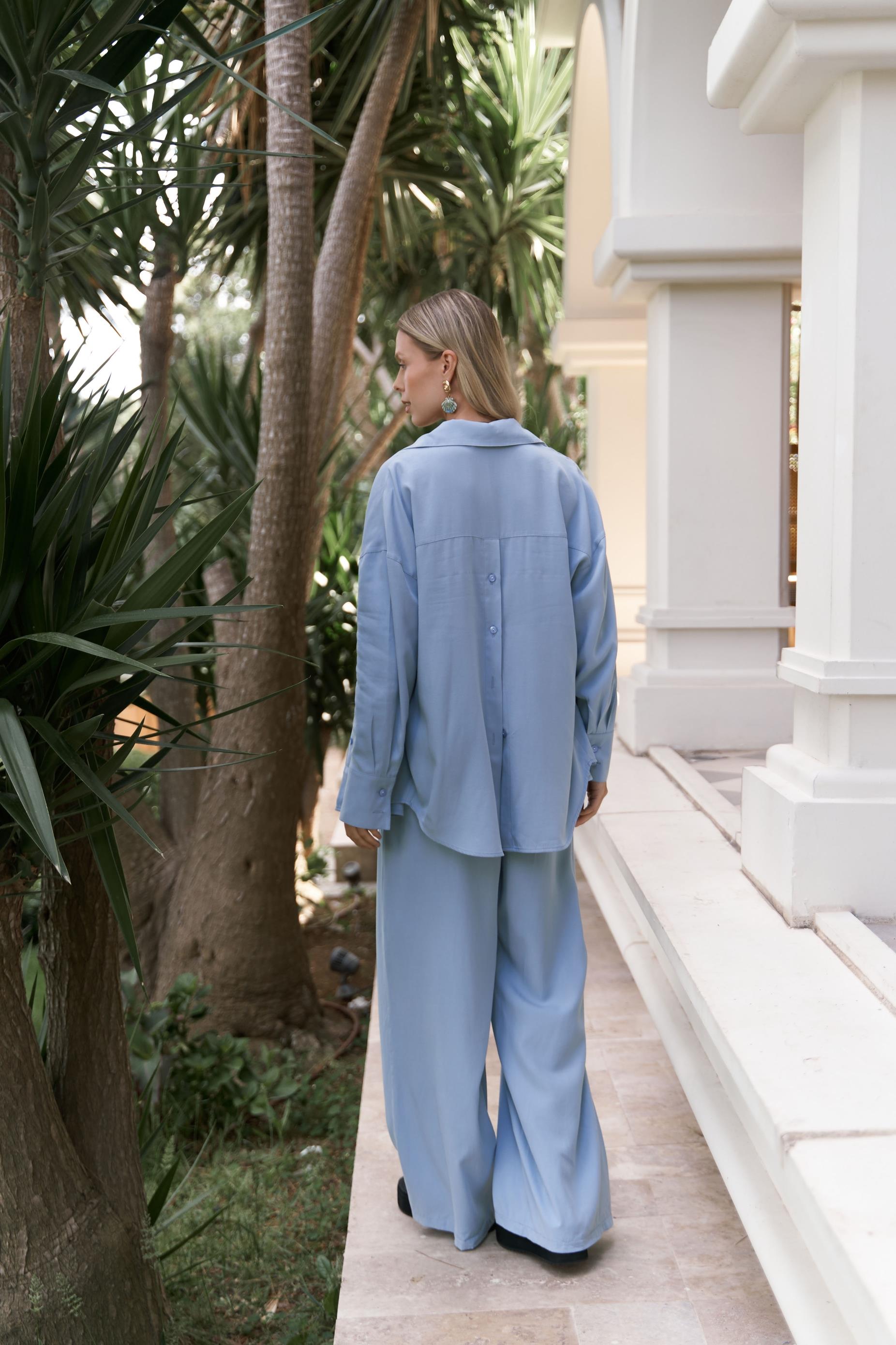 Nunzia Arka Detaylı Mavi Oversize Gömlek Pantolon Takım