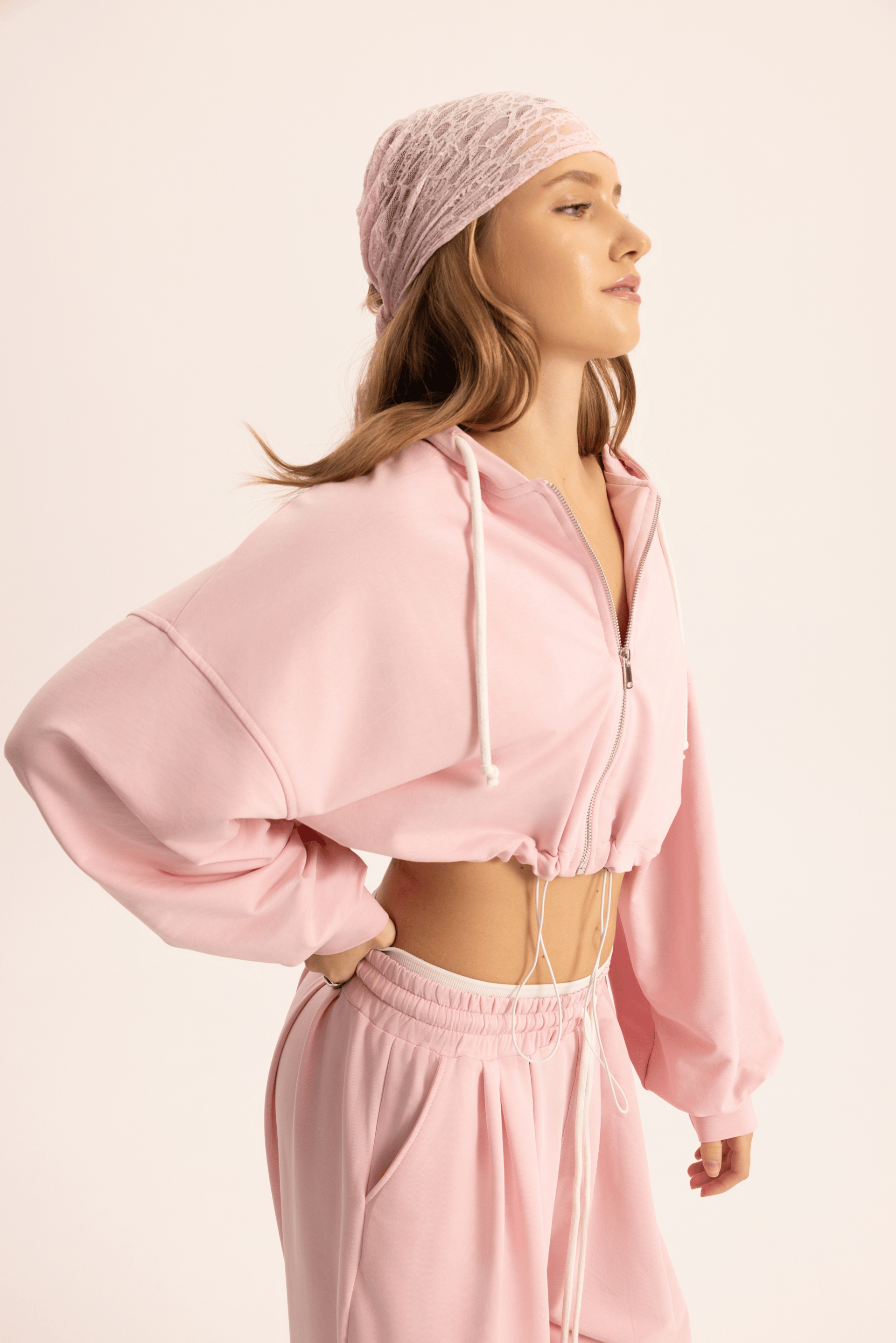Olin Bel Detay Pembe Kapüşonlu Crop Eşofman Takım