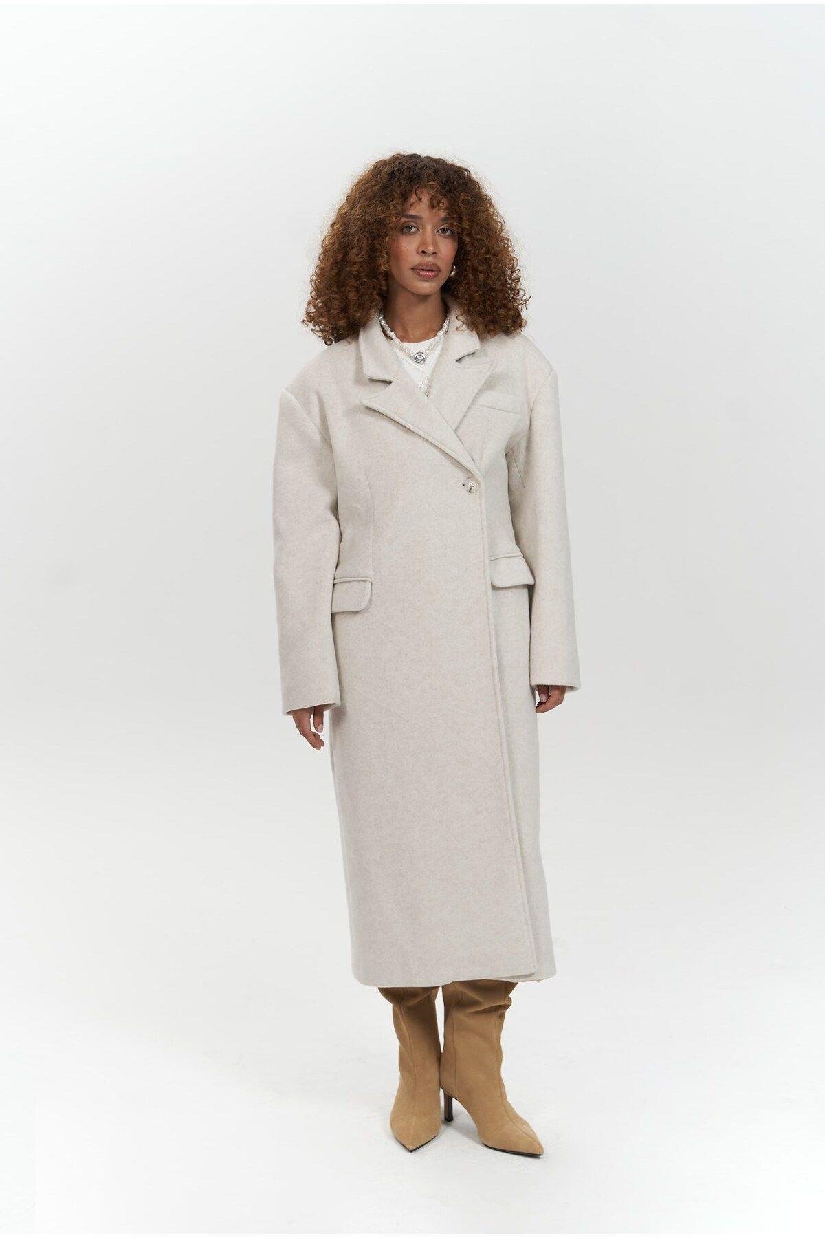 Mai Collection Ophelia Beige Boyfriend Coat