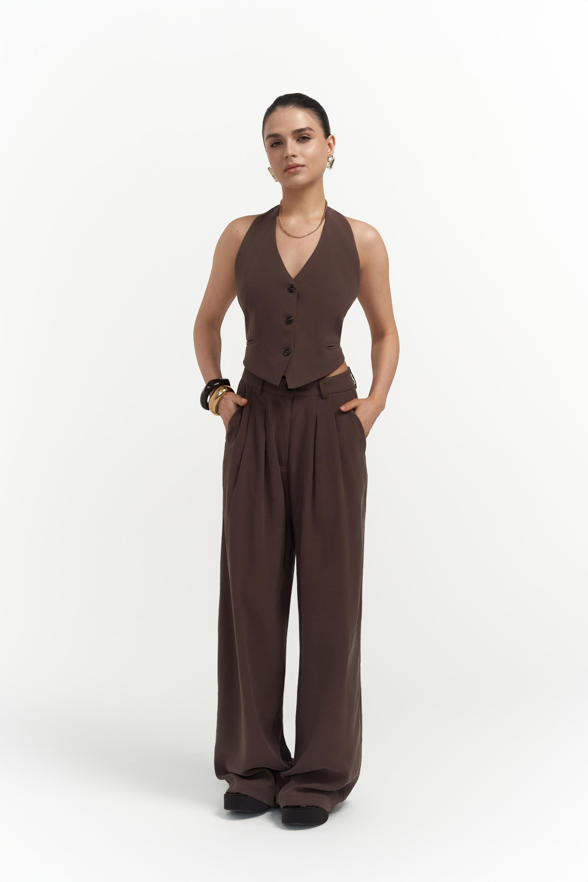 Pailey Sırt Dekolteli Kahve Yelek Pantolon Takım