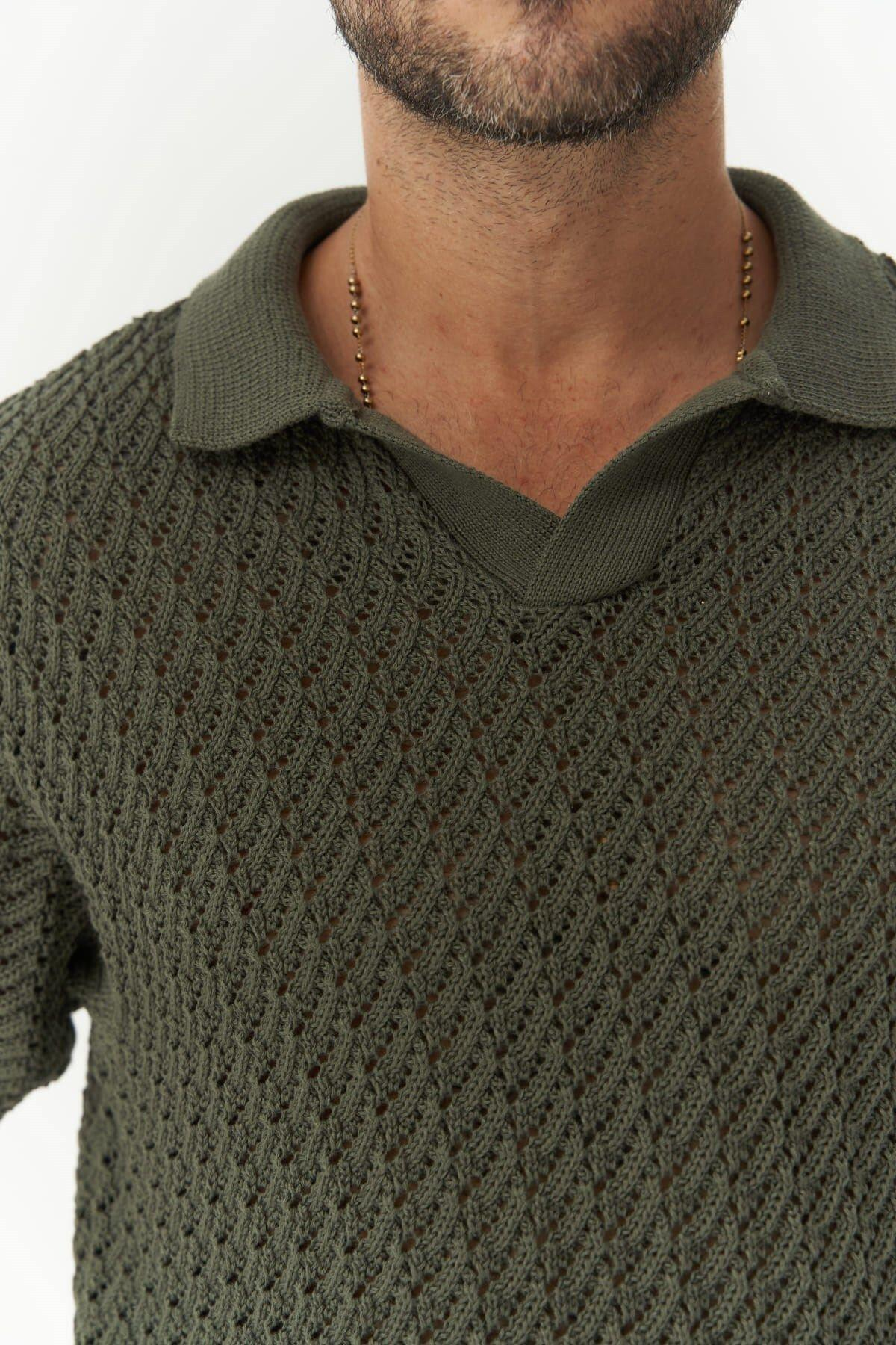 Peter Men's Polo Collar Khaki Knit T-Shirt