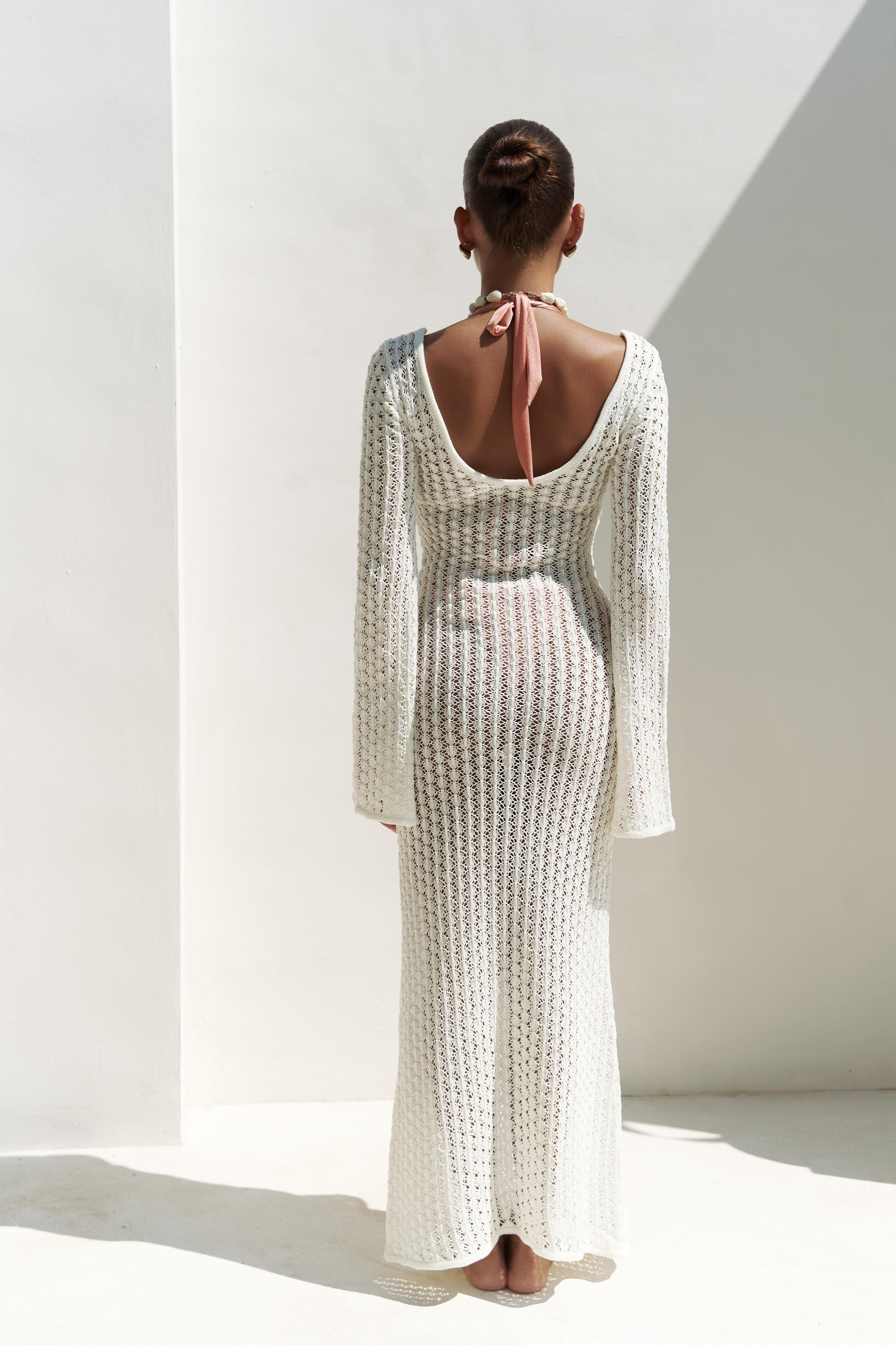 Putra V Yaka Beyaz Triko Uzun Elbise