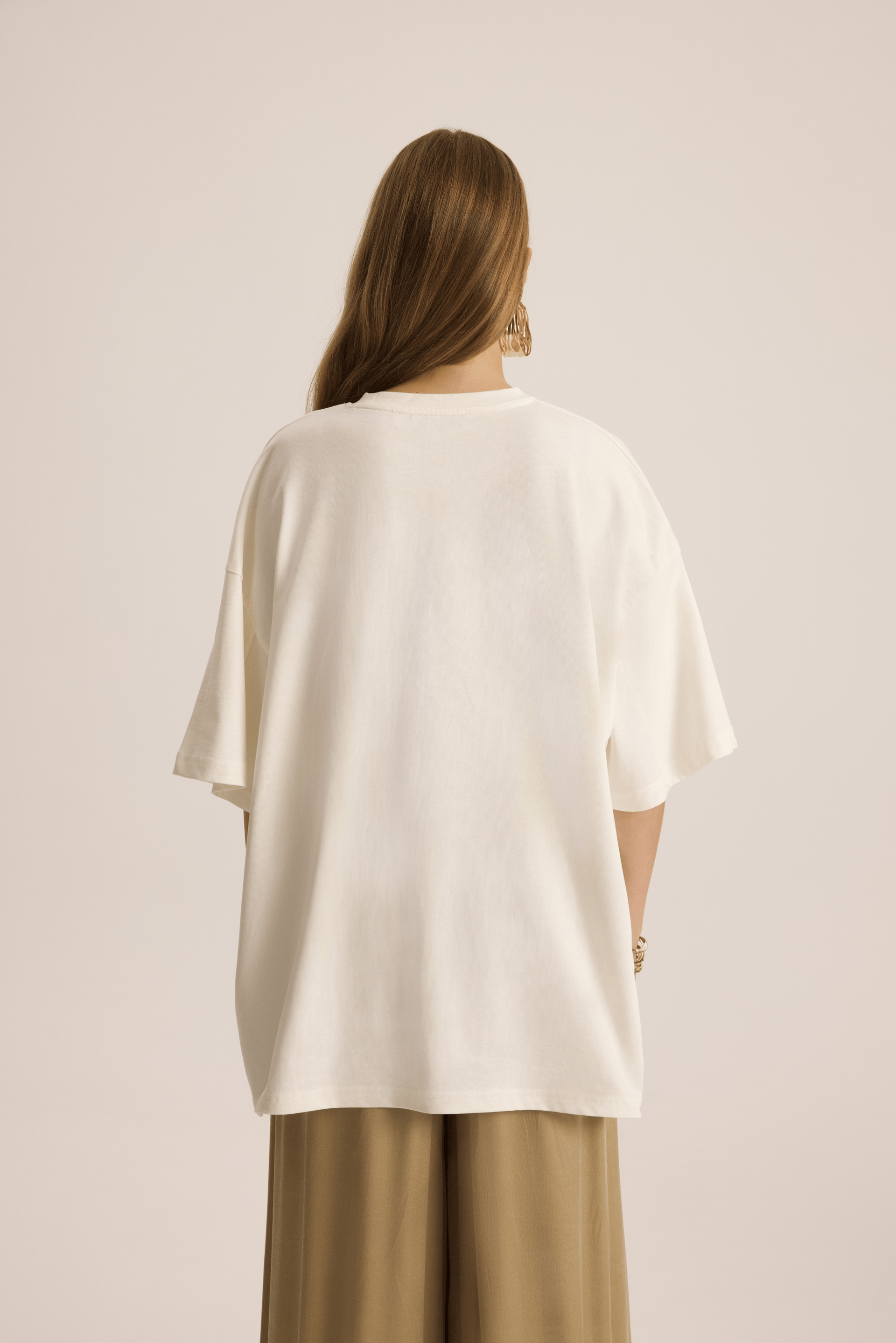 Quinn Oversize Beyaz T-Shirt