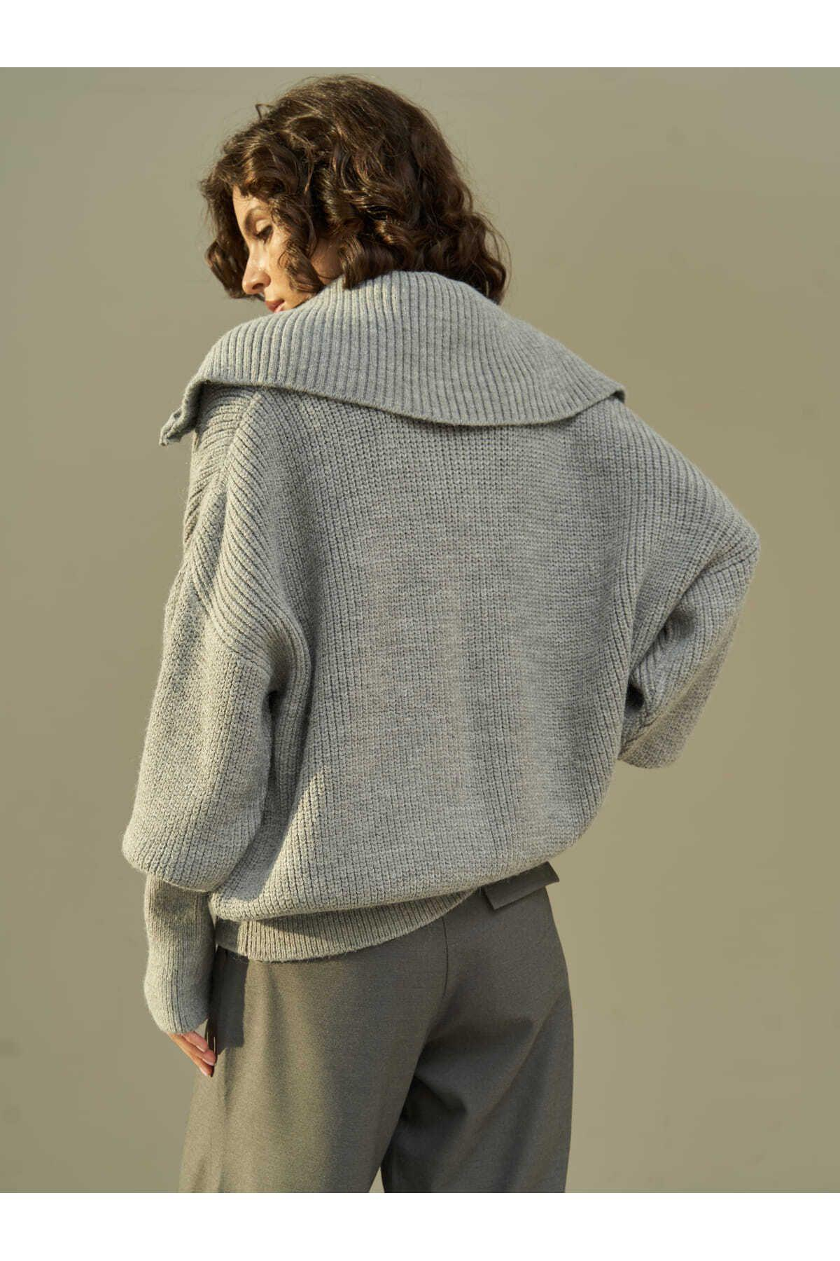Mai Rafi Smoke Gray Zip-Up Knit Cardigan