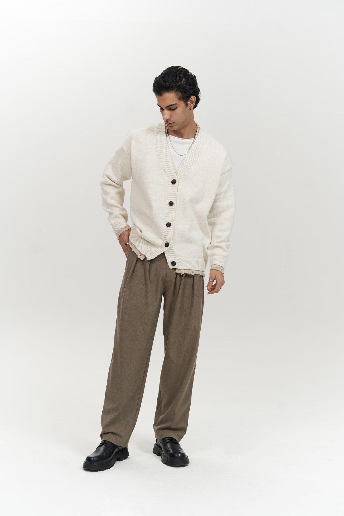 Raid Men's Ecru Double-Collar Knit Cardigan