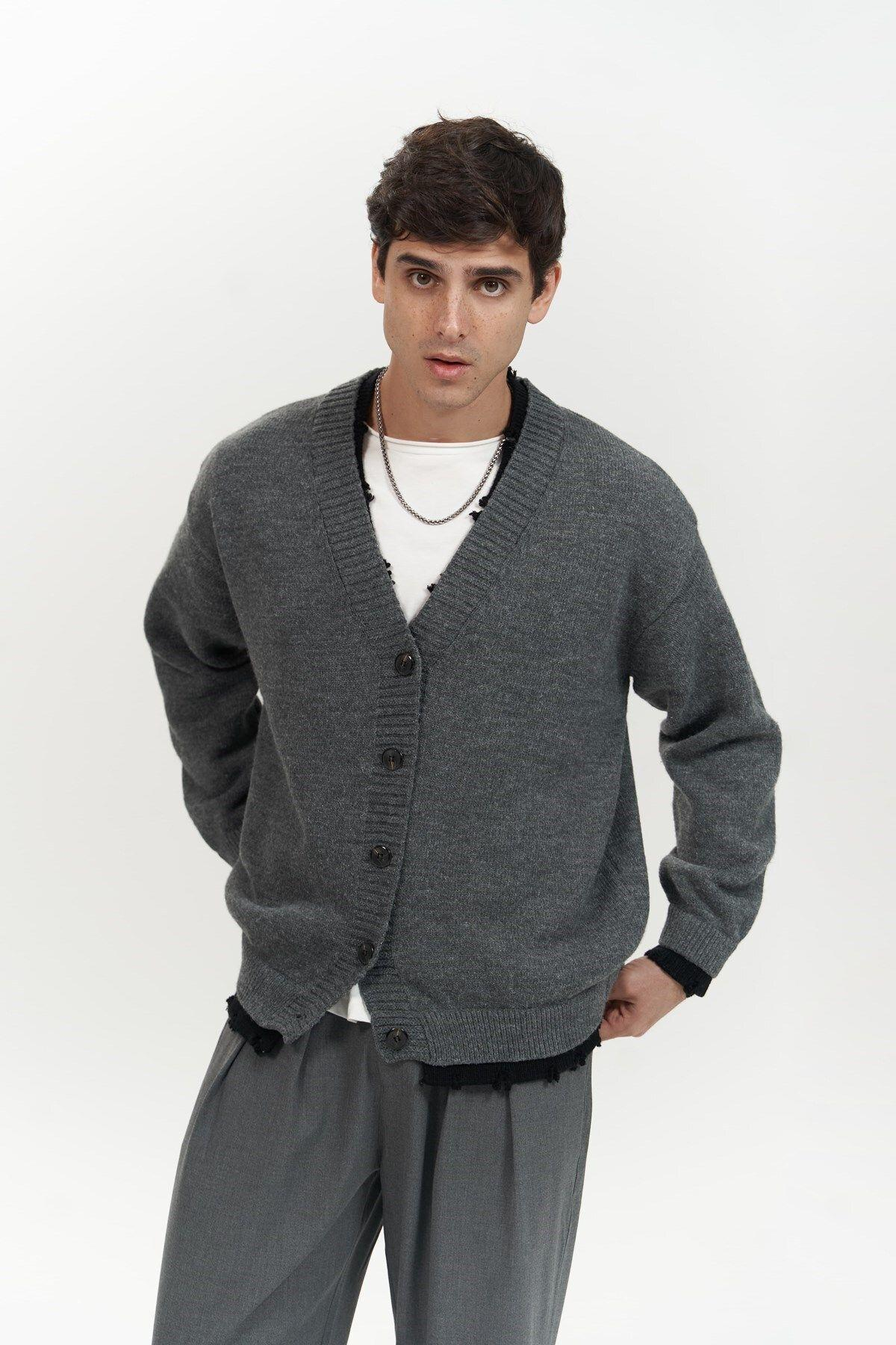 Raid Men's Dark Gray Double-Collar Knit Cardigan