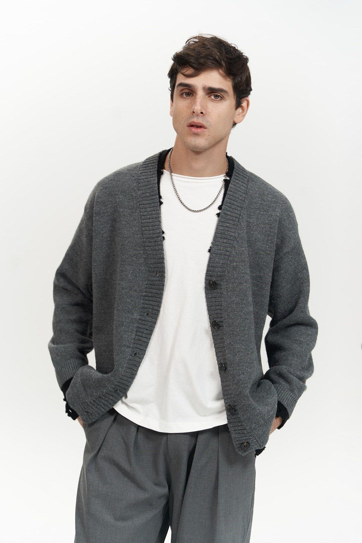 Raid Men's Dark Gray Double-Collar Knit Cardigan