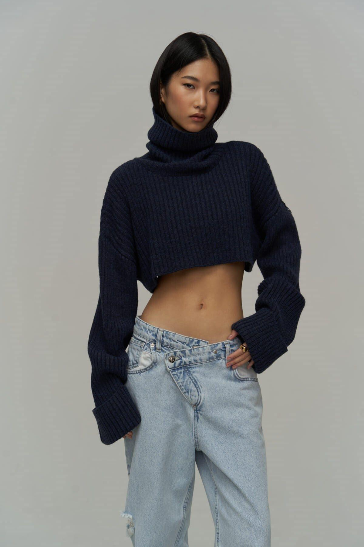 Revue High Neck Dark Blue Crop Sweater
