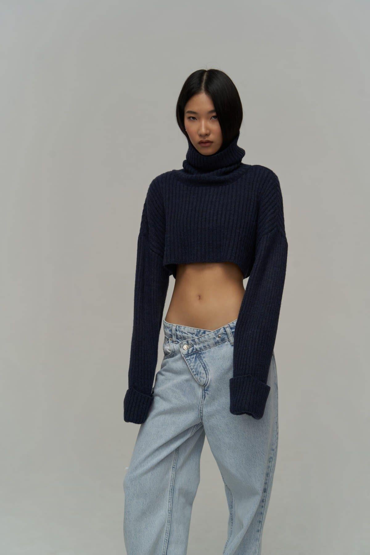 Revue High Neck Dark Blue Crop Sweater