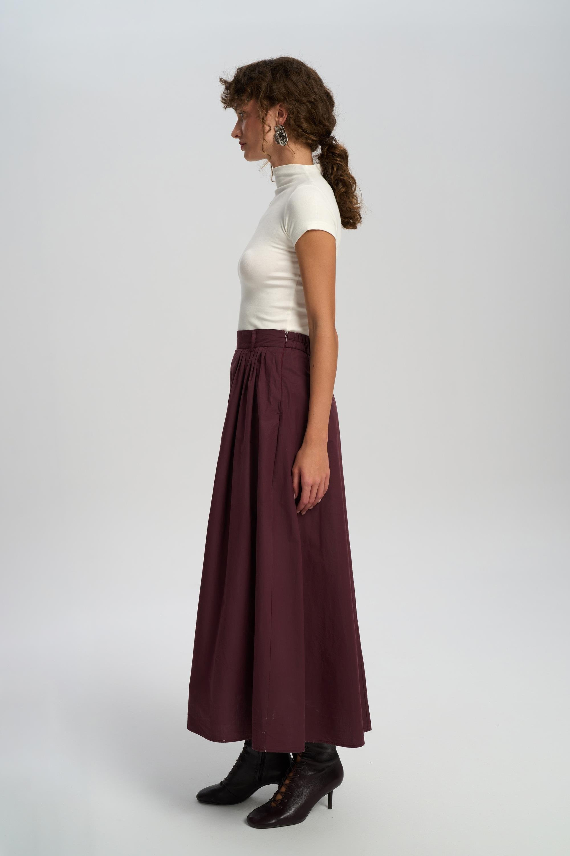 Rhea Bar Detail Long Burgundy Skirt