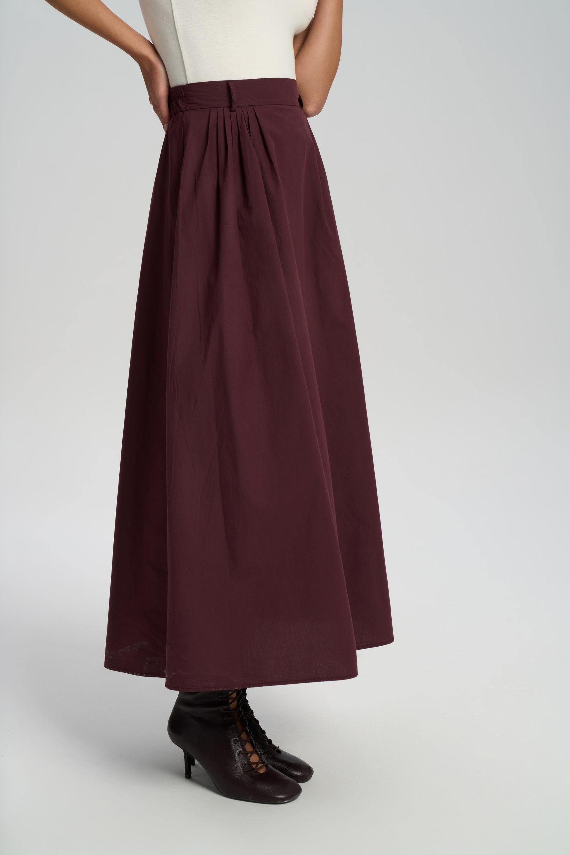 Rhea Bar Detail Long Burgundy Skirt