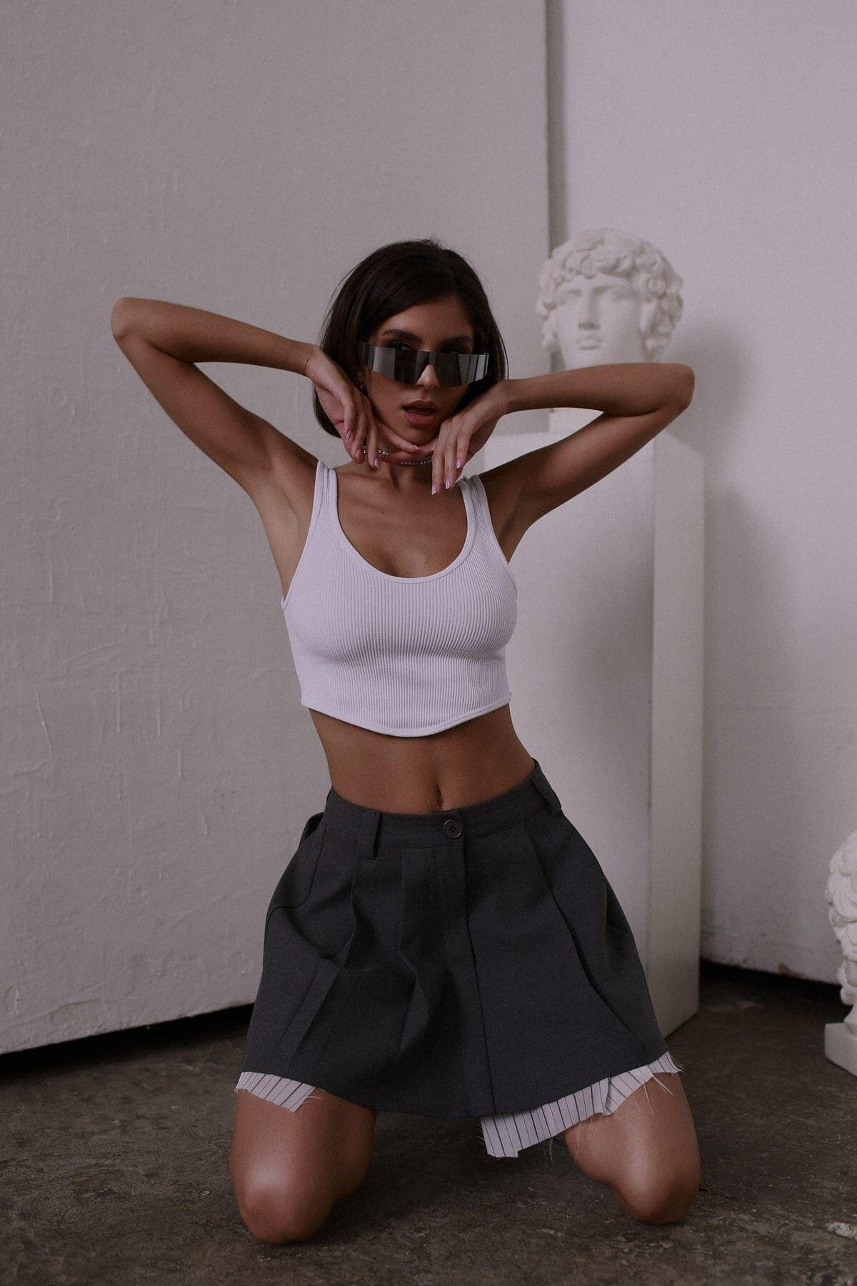 Rina Pileli Füme Mini Etek