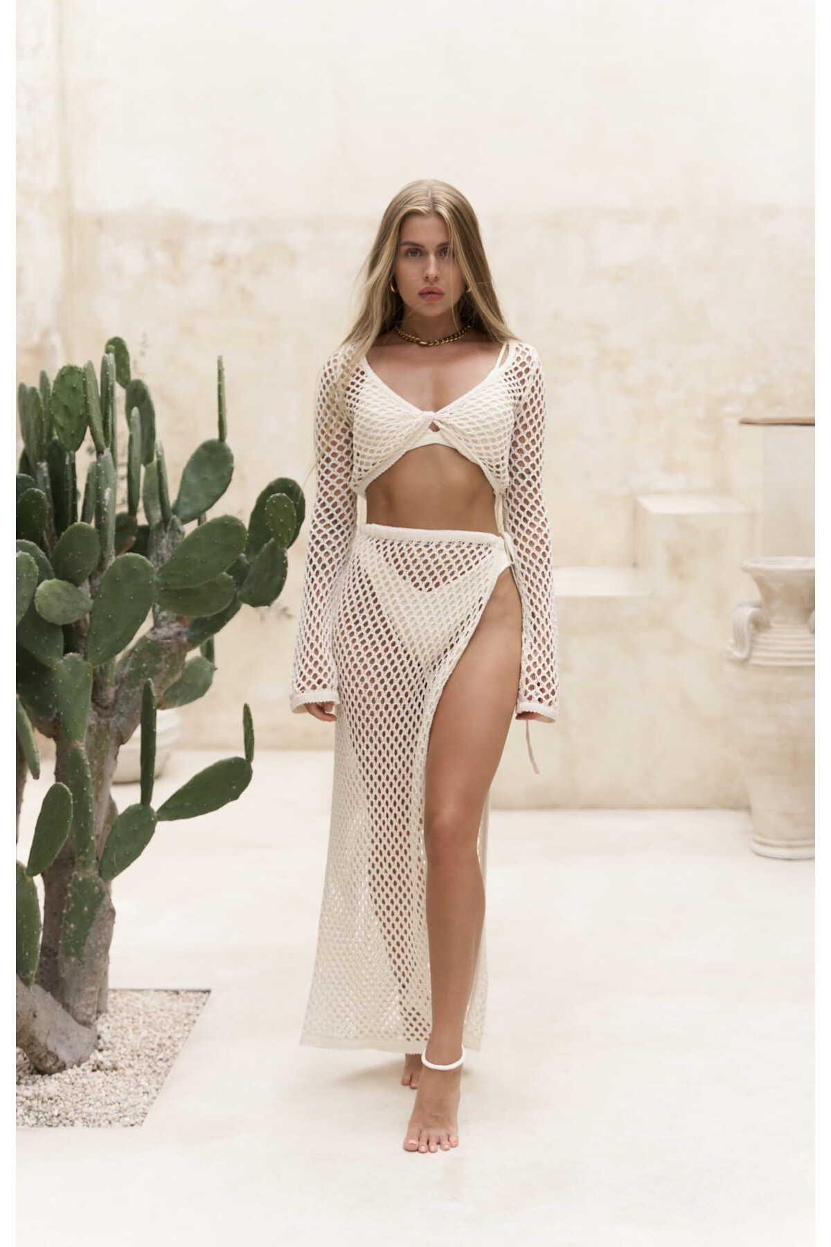 Bohemai Rubina Beige Knit Crop Skirt Set