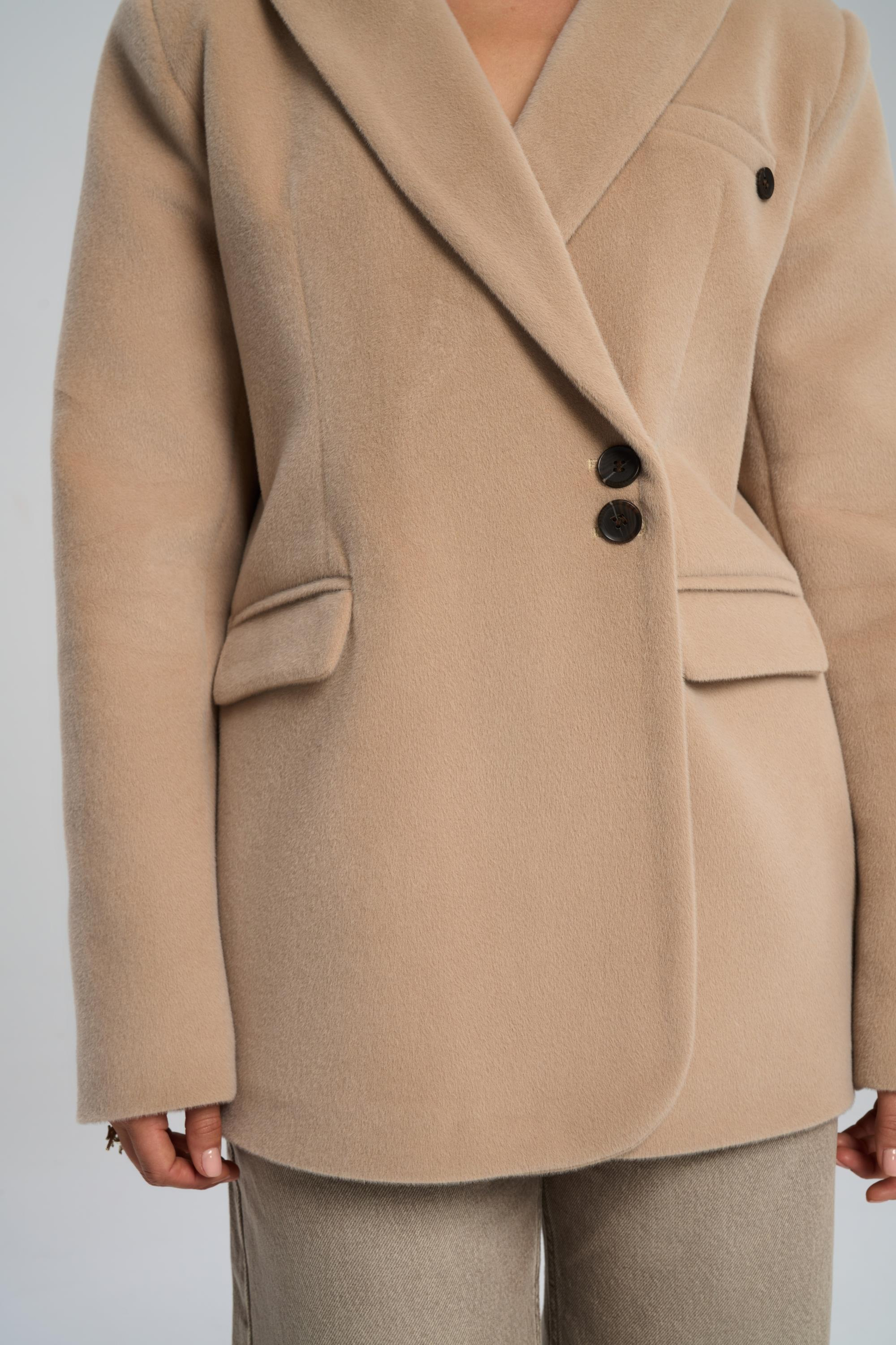 Runa Oversize Bej Blazer