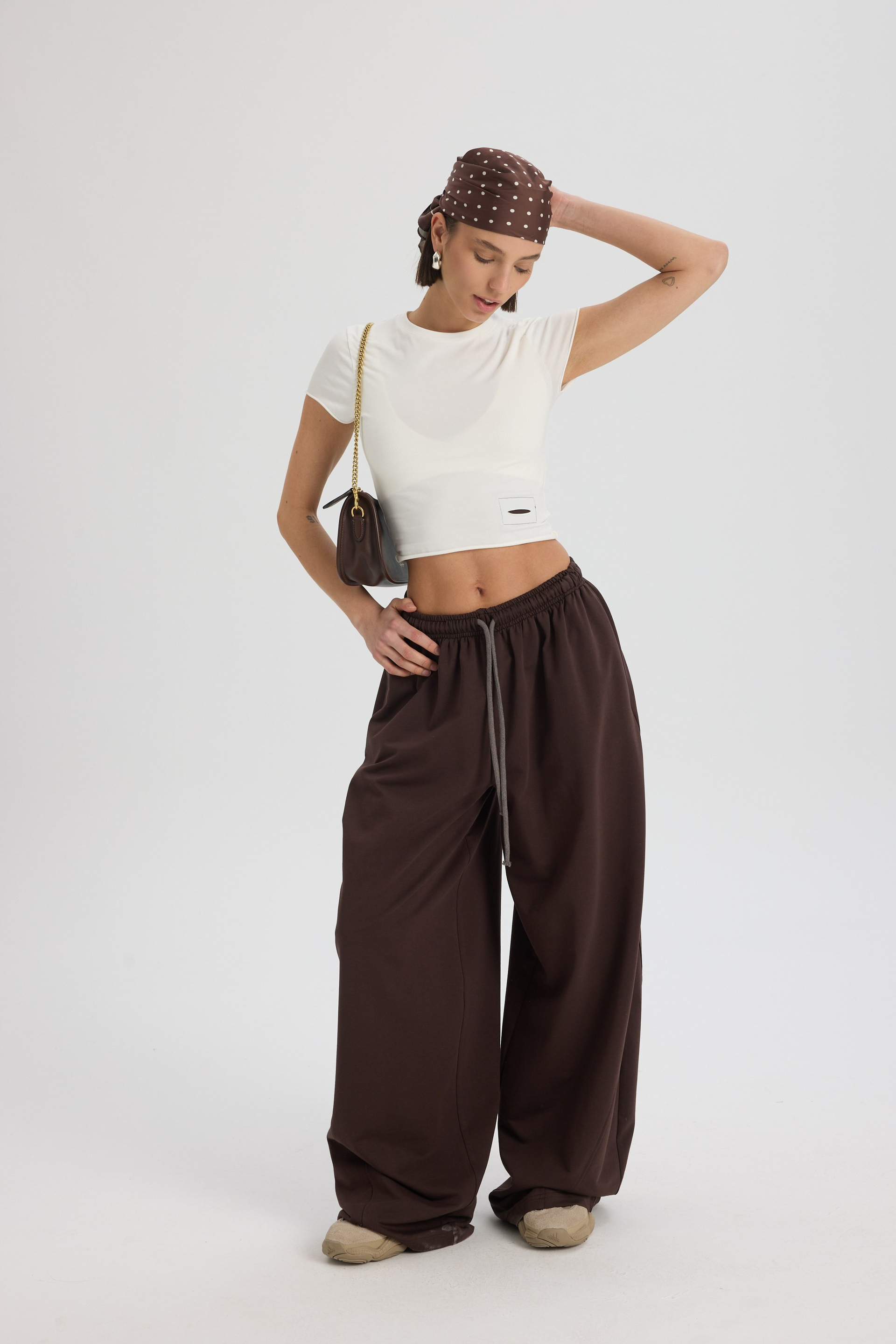 Scarlet Kahve Crop Eşofman Takım