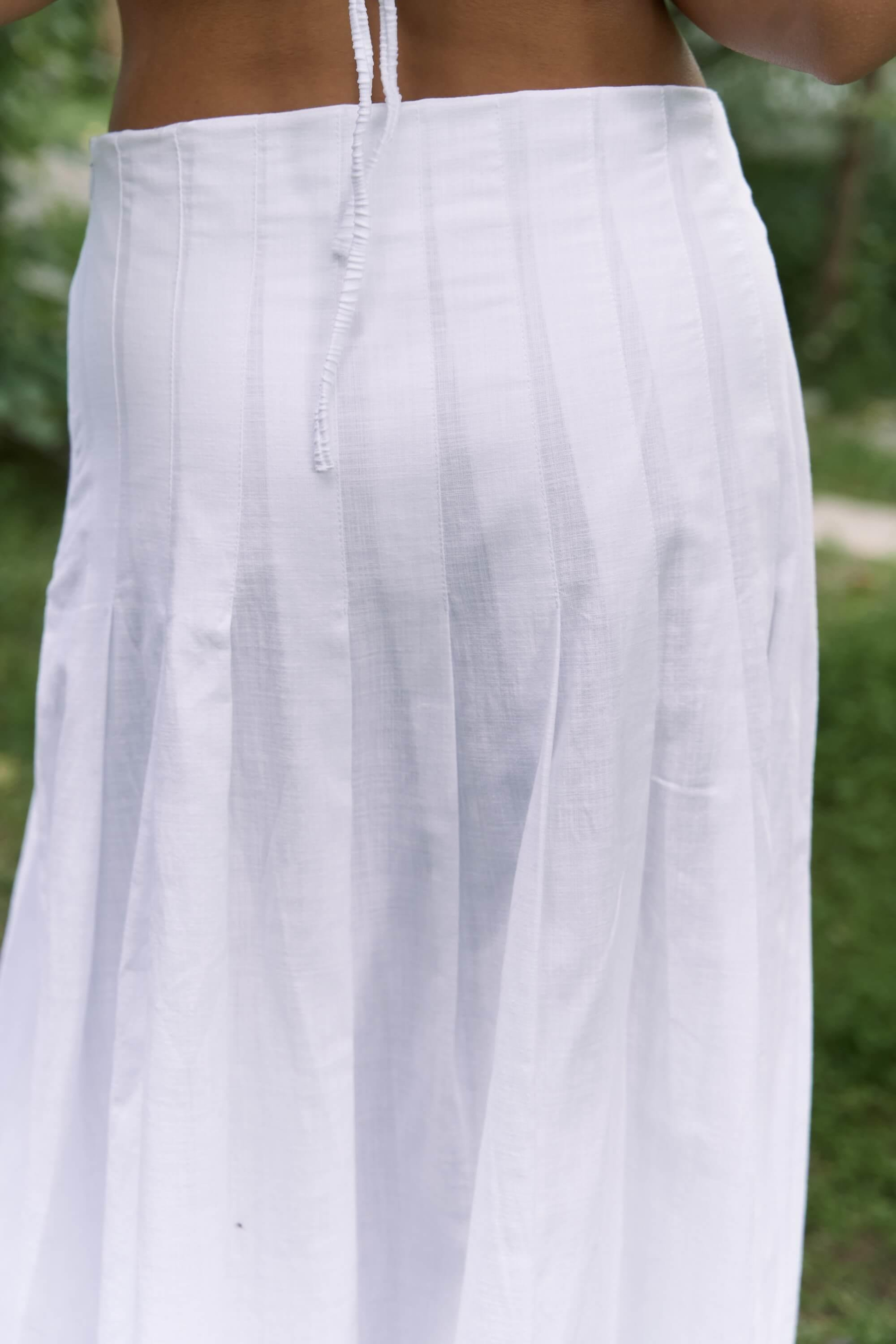 Sera Pile Detay Beyaz Uzun Etek