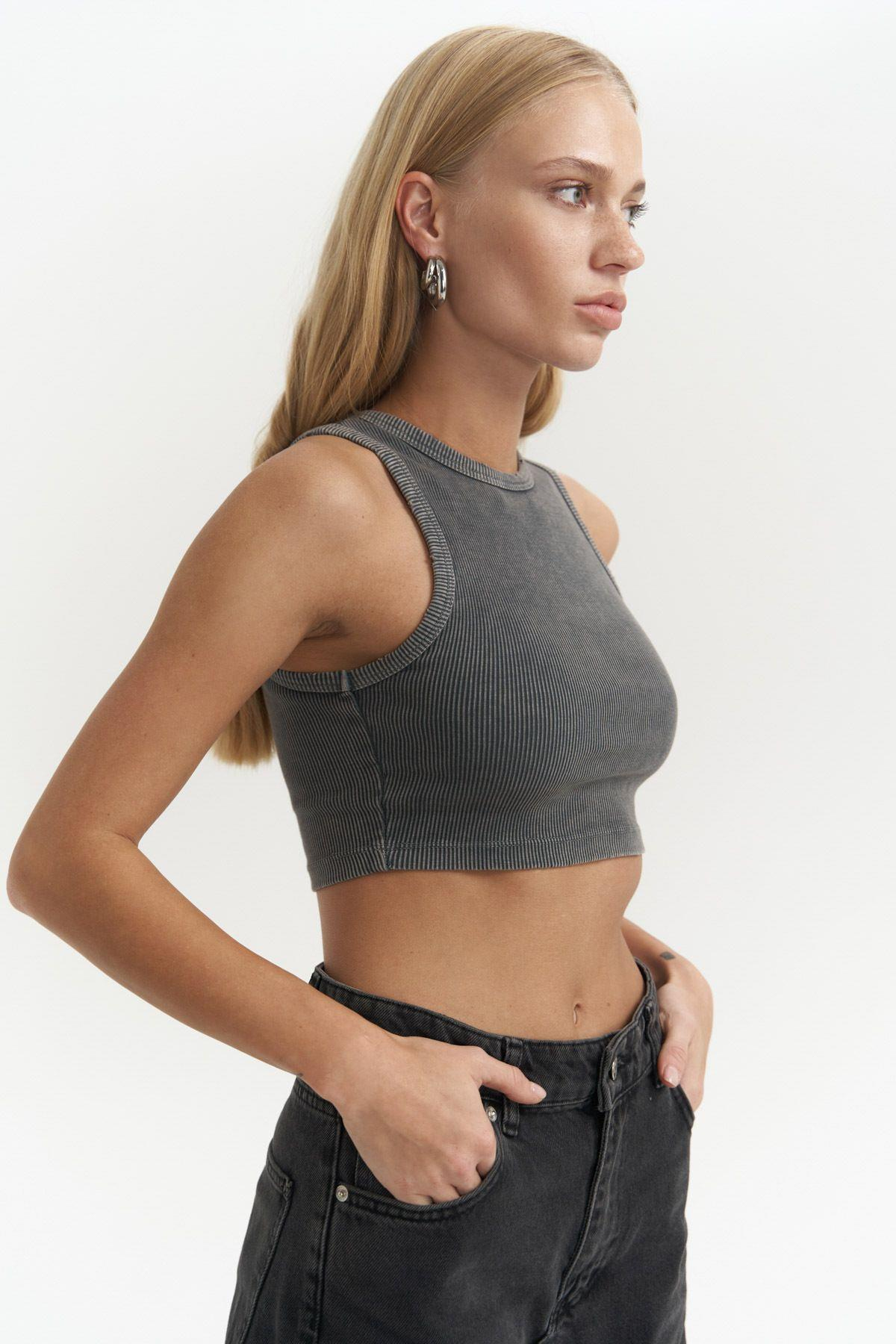 Shoulder Dark Gray Crop