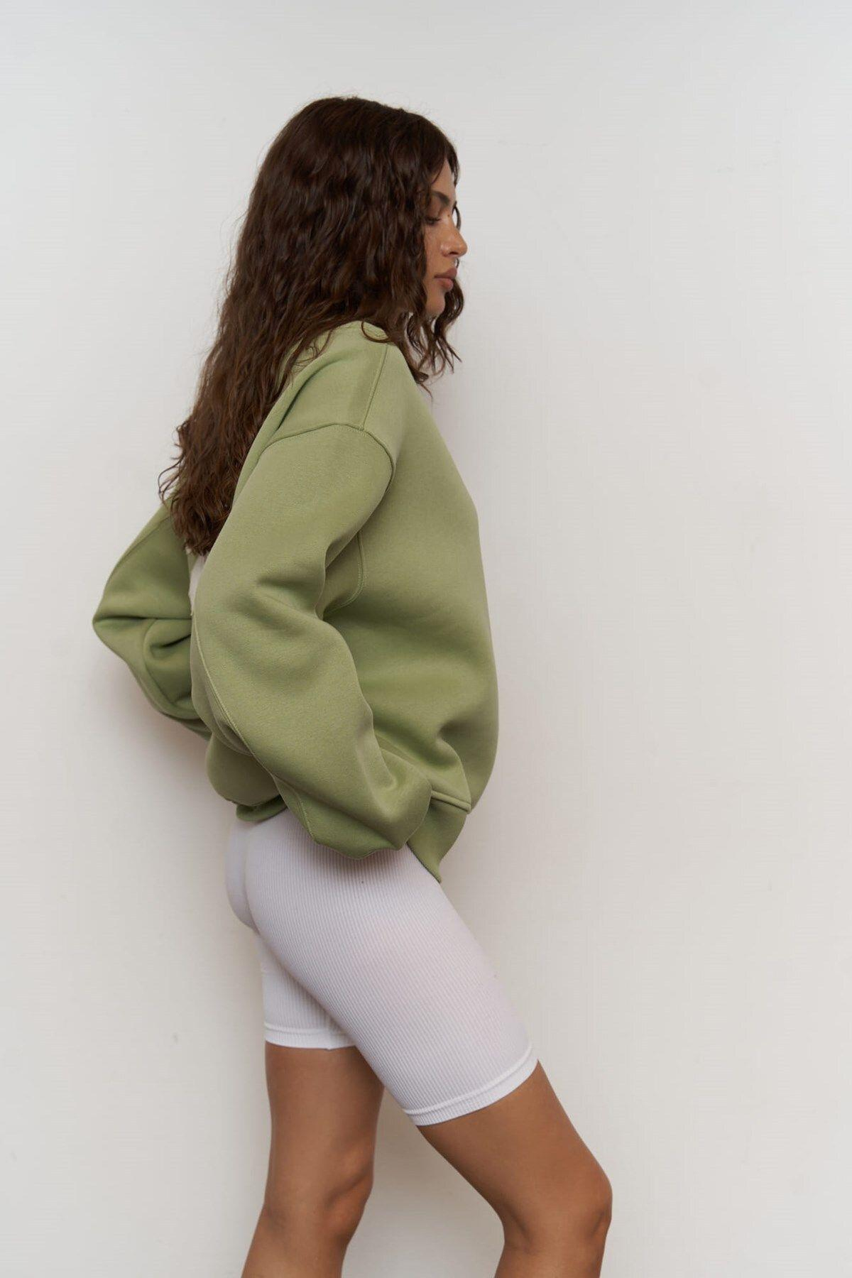 Street Studios Almond Green Oversize Sweatshirt