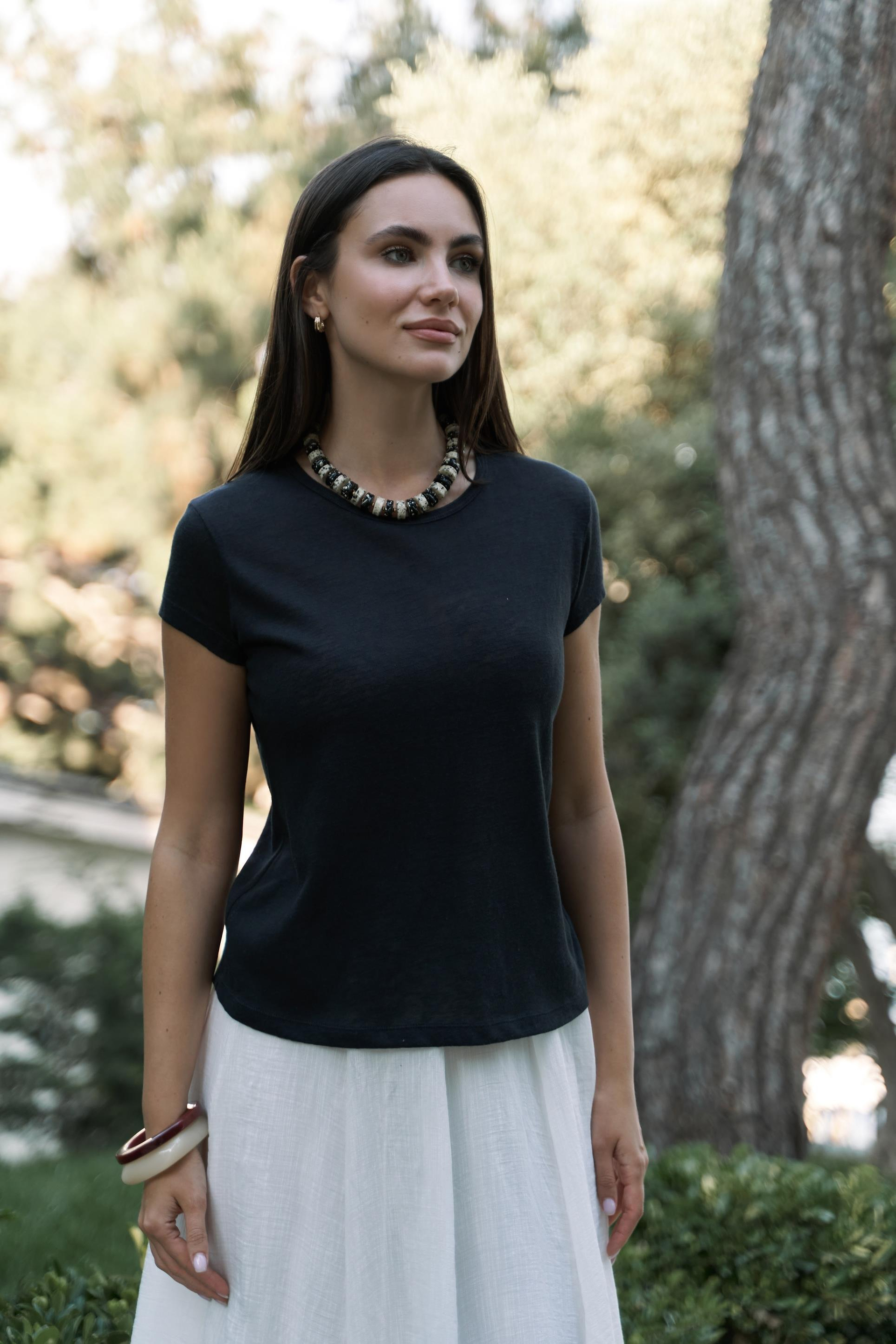 Suva Kısa Kol Siyah T-Shirt