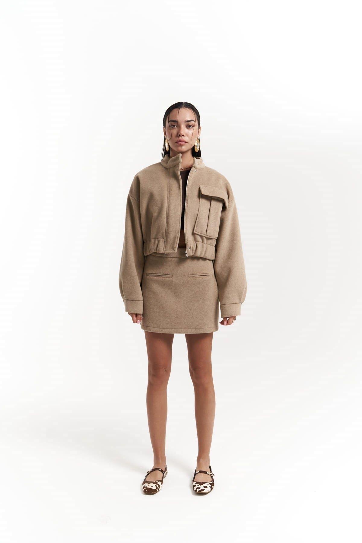 Tenby Taupe Crop Ceket-Etek Takım