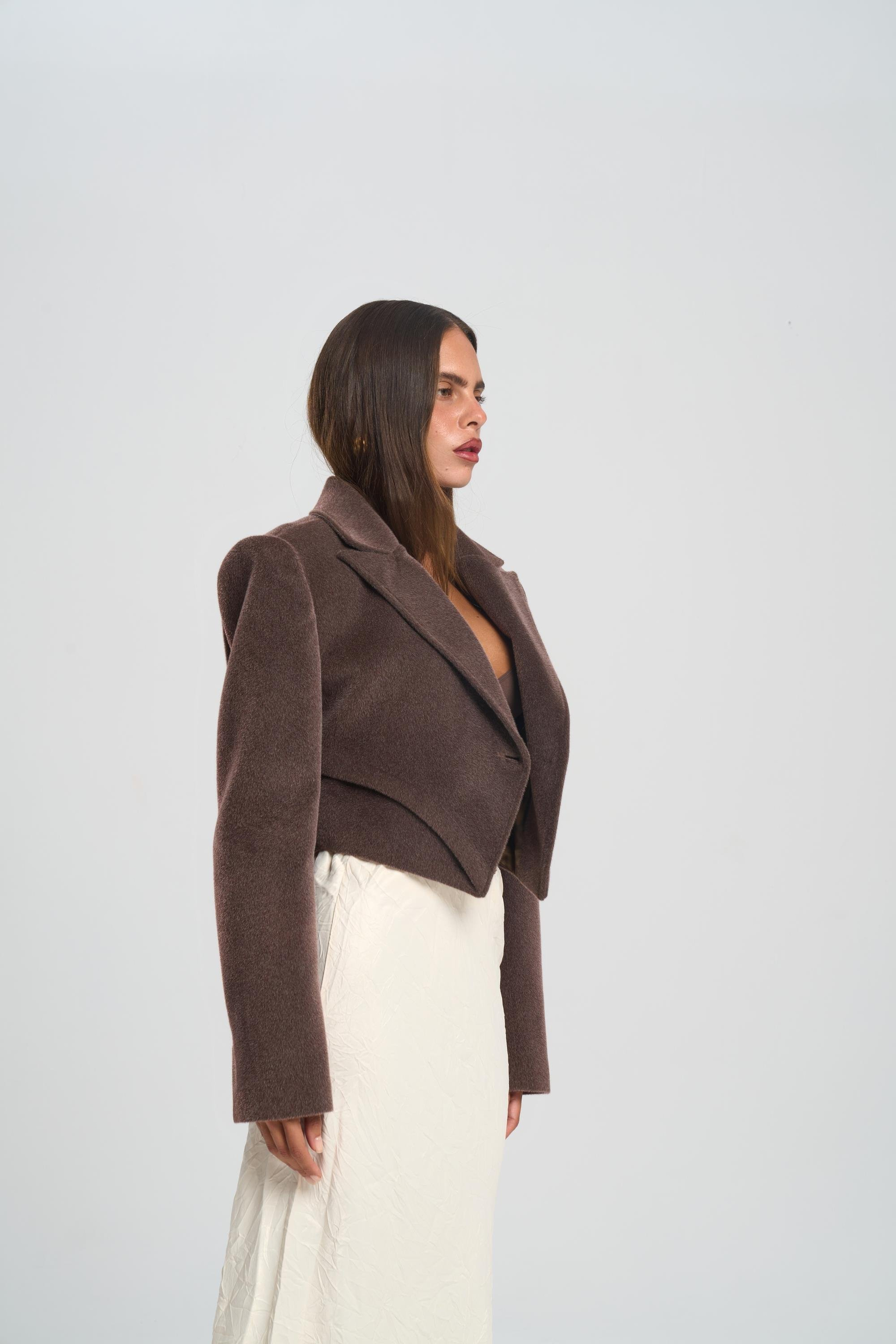 Teya Kahve Üçgen Detay Crop Ceket