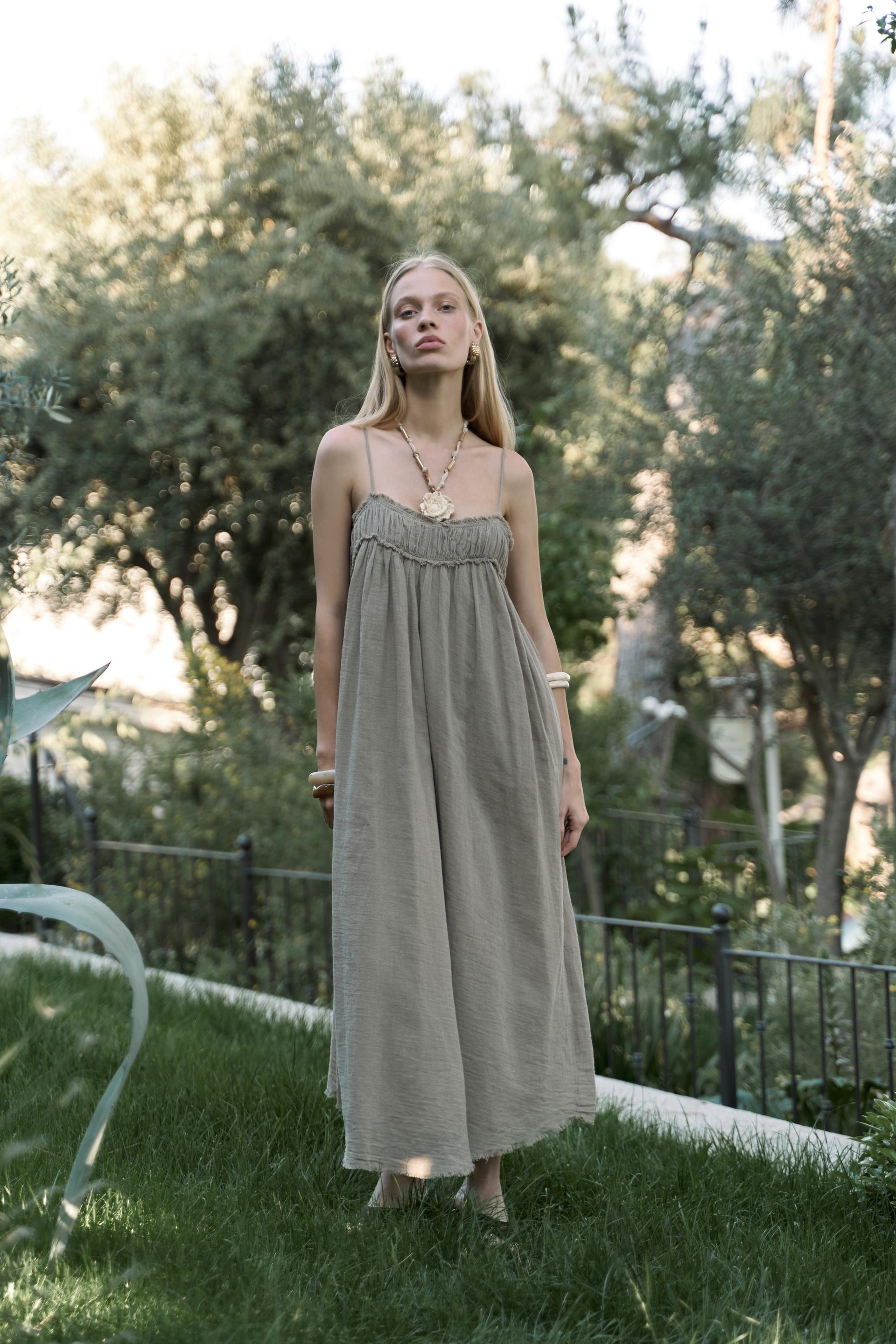 Torrora Uzun Haki Keten Elbise