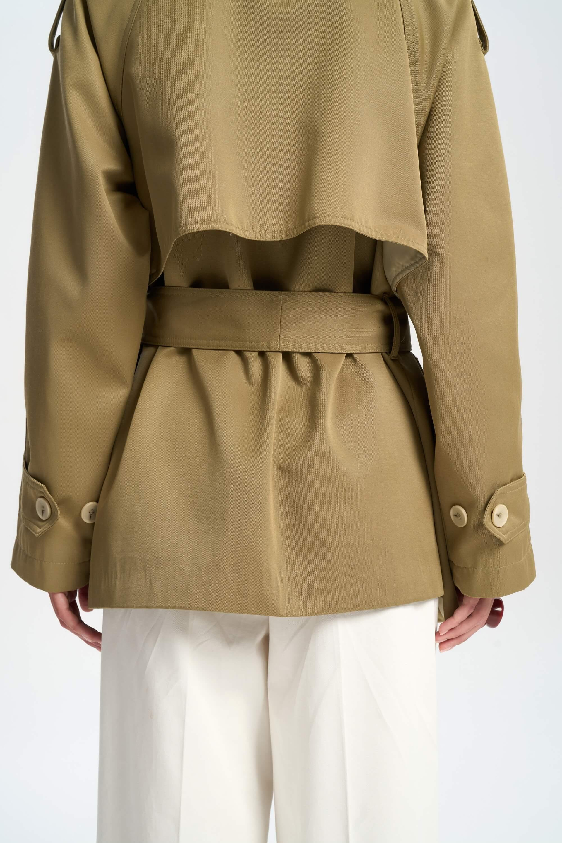 Tyra Haki Kemerli Kısa Trençkot