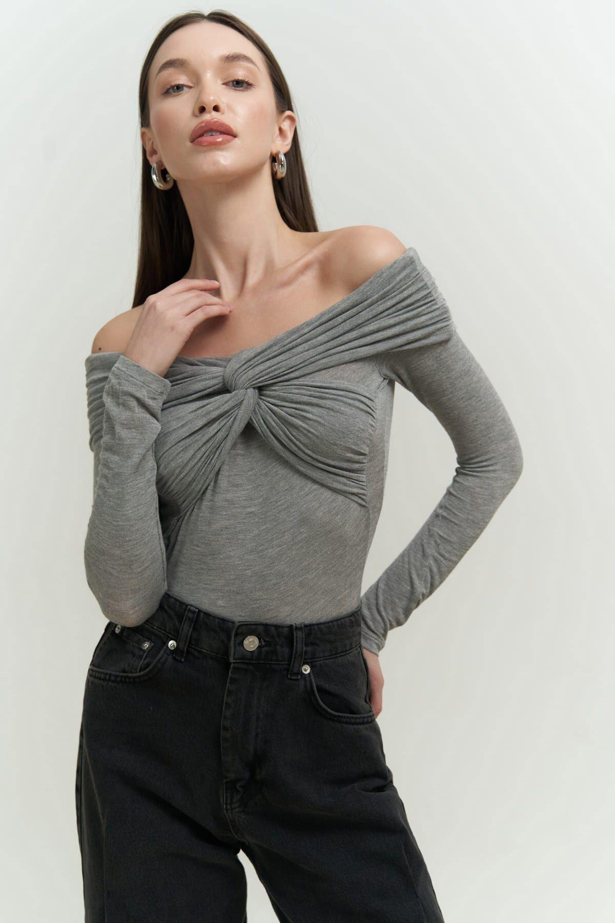 Vanni Long Sleeve Gray Blouse